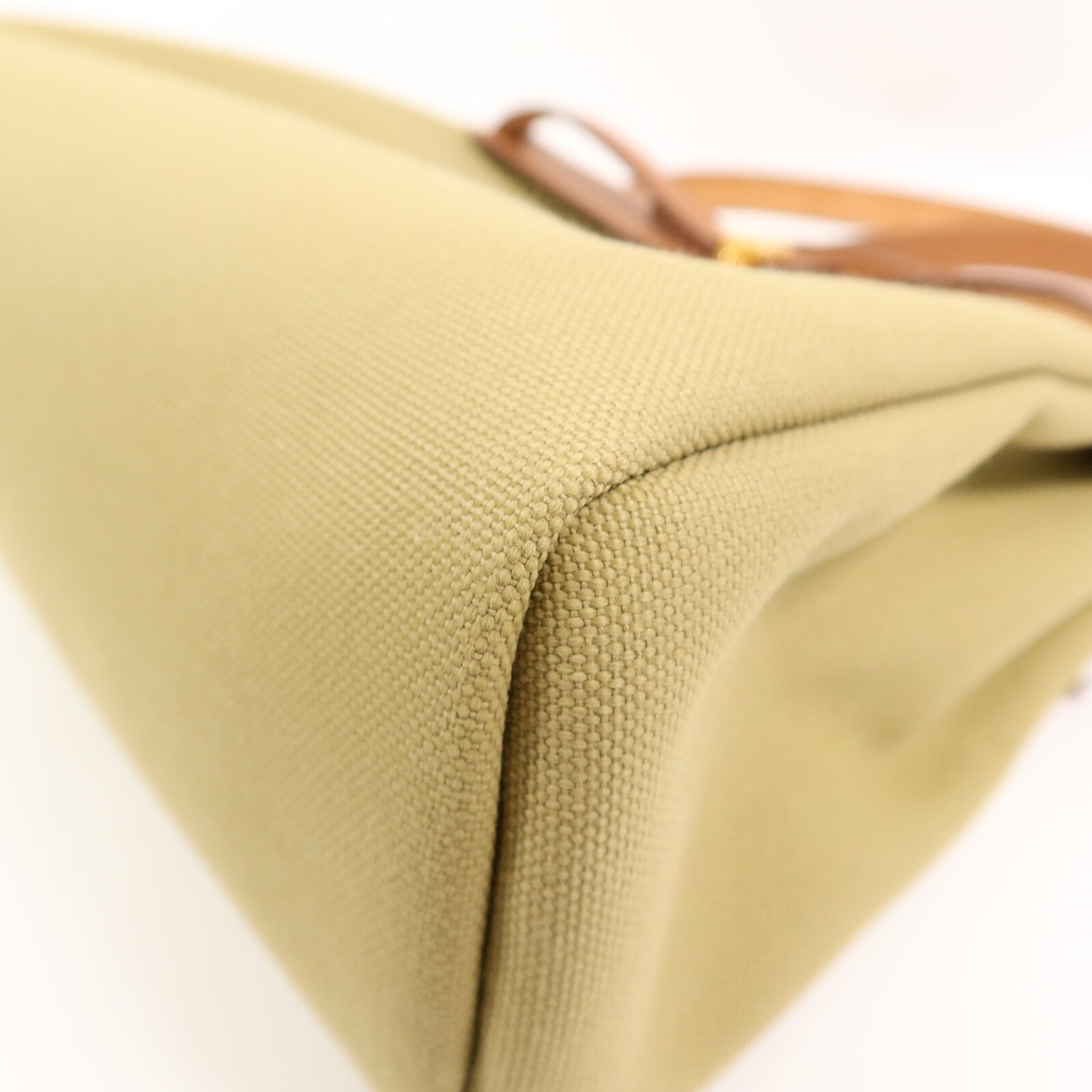 HERMES 帆布Herbag PM肩背袋Poussiere/Fauve
