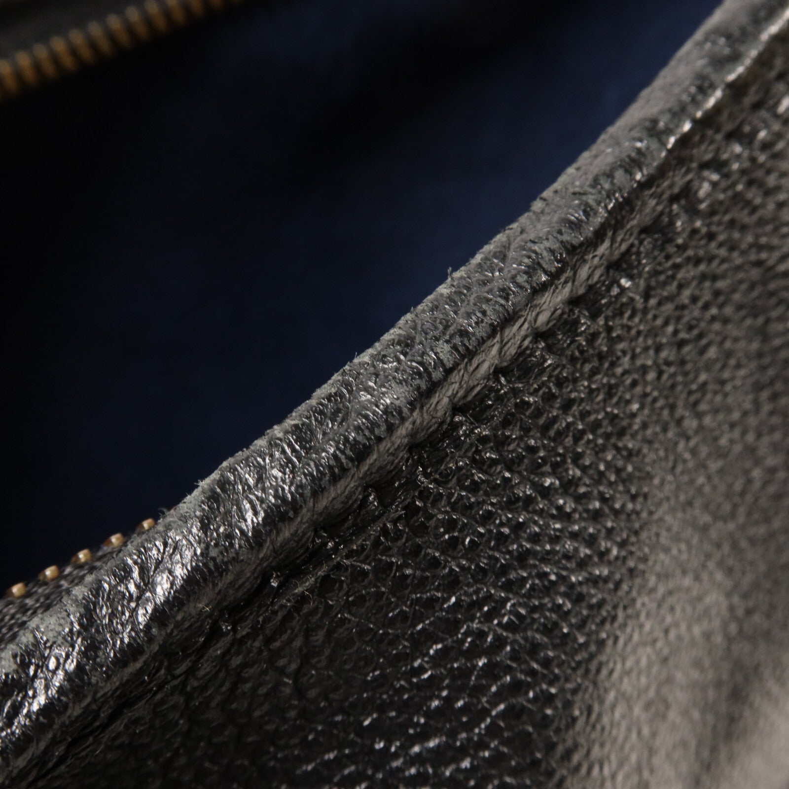 LOUIS VUITTON Monogram Empreinte Carryall PM肩背袋
