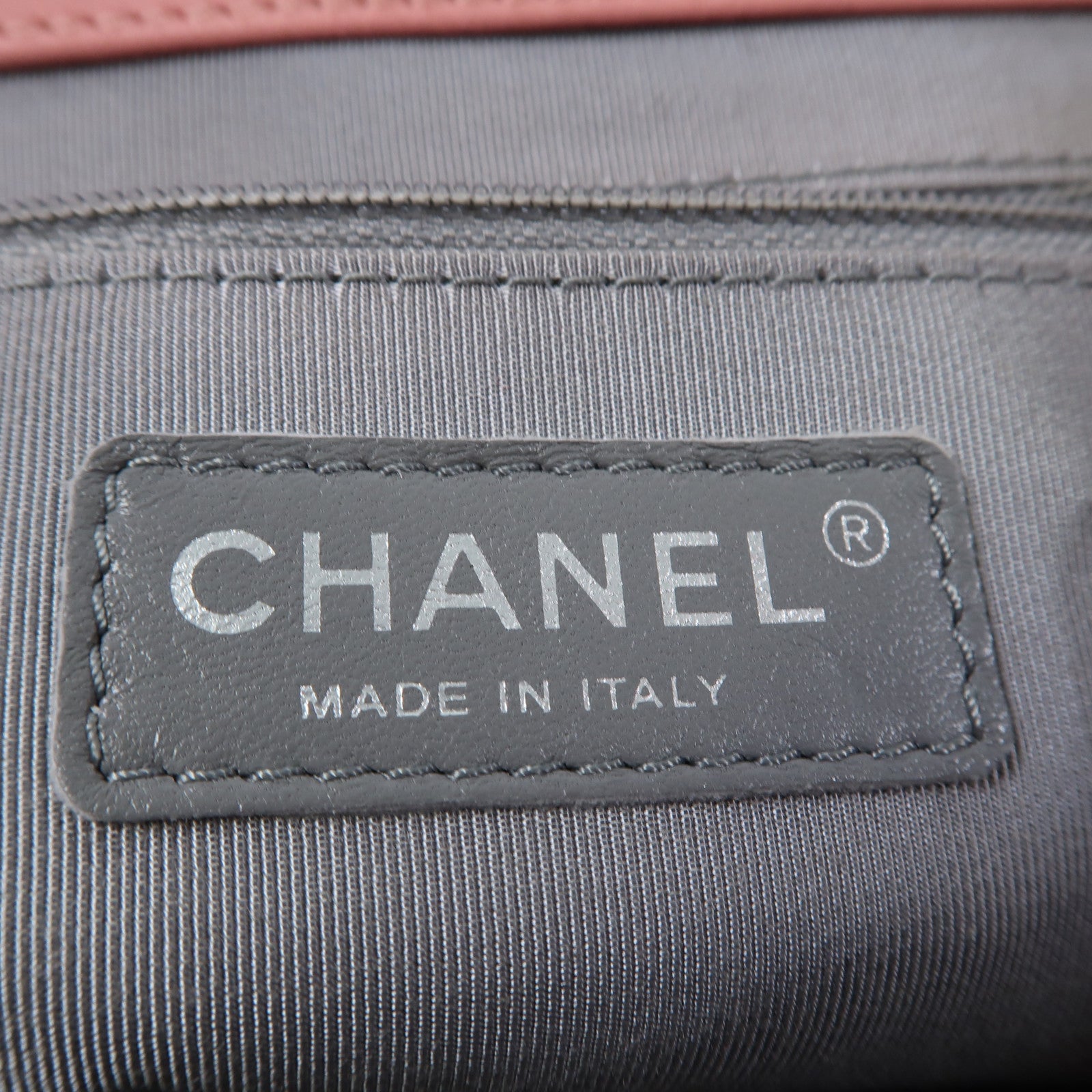 CHANEL 菱格牛皮皮革Chain Shoulder Bag銀扣鏈帶肩背袋粉紅色