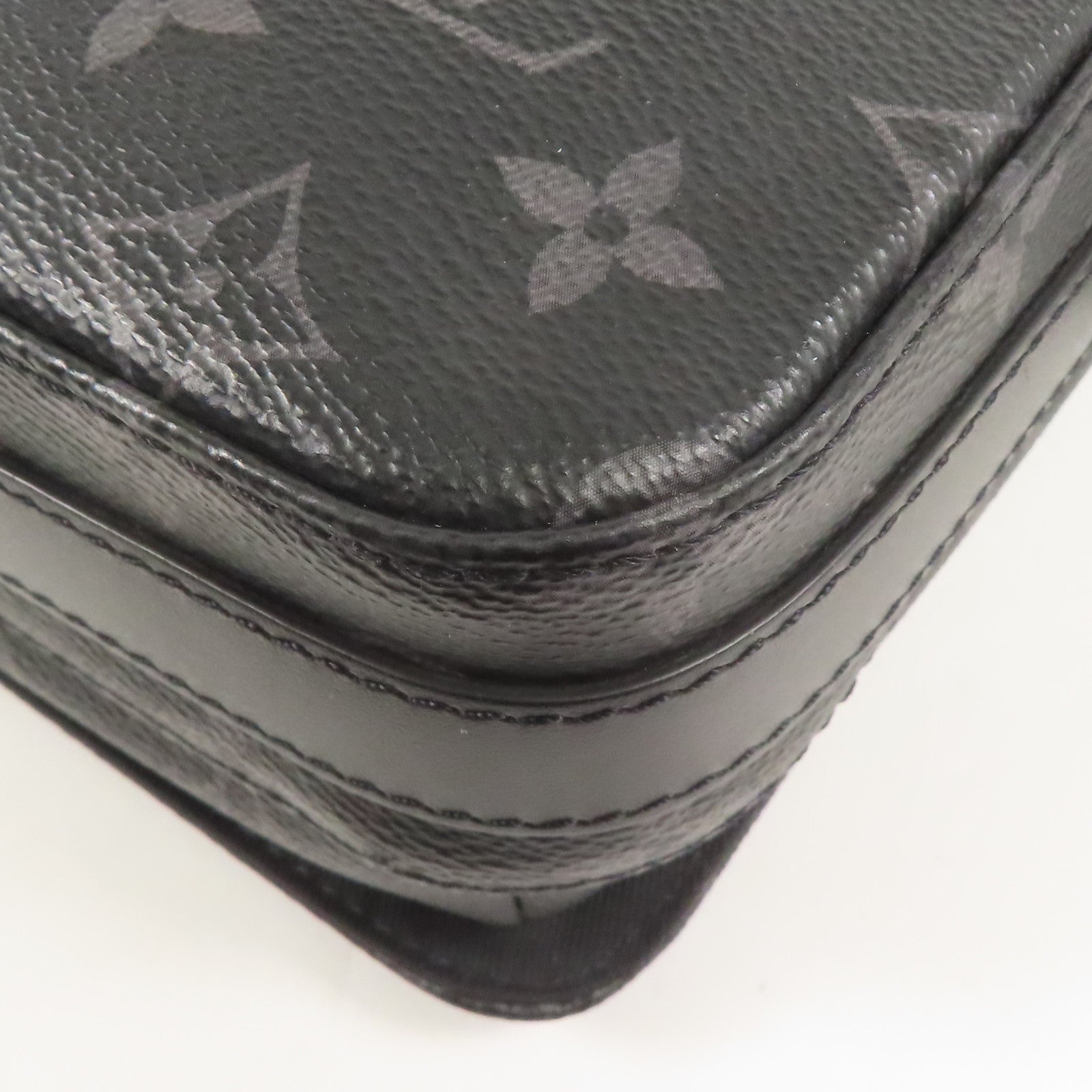 LOUIS VUITTON LV Steamer Shoulder Bag M45585 Monogram Eclipse Black
