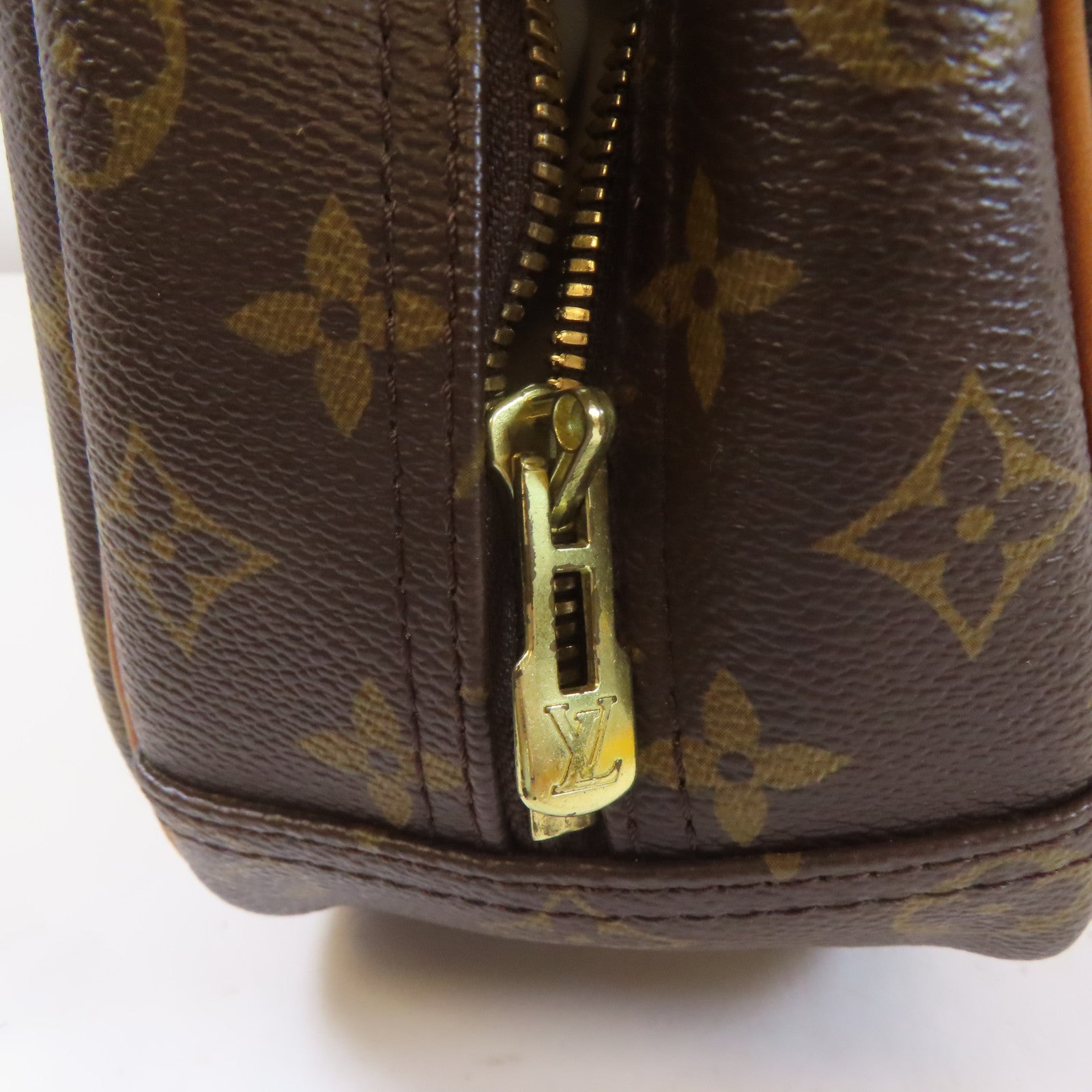 LOUIS VUITTON Monogram Trouville金扣手挽袋啡色