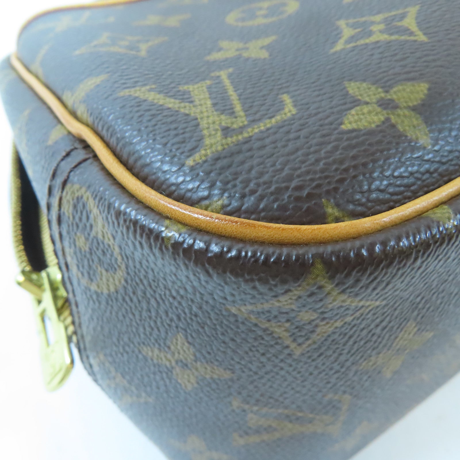 LOUIS VUITTON Monogram Trouville金扣手挽袋啡色