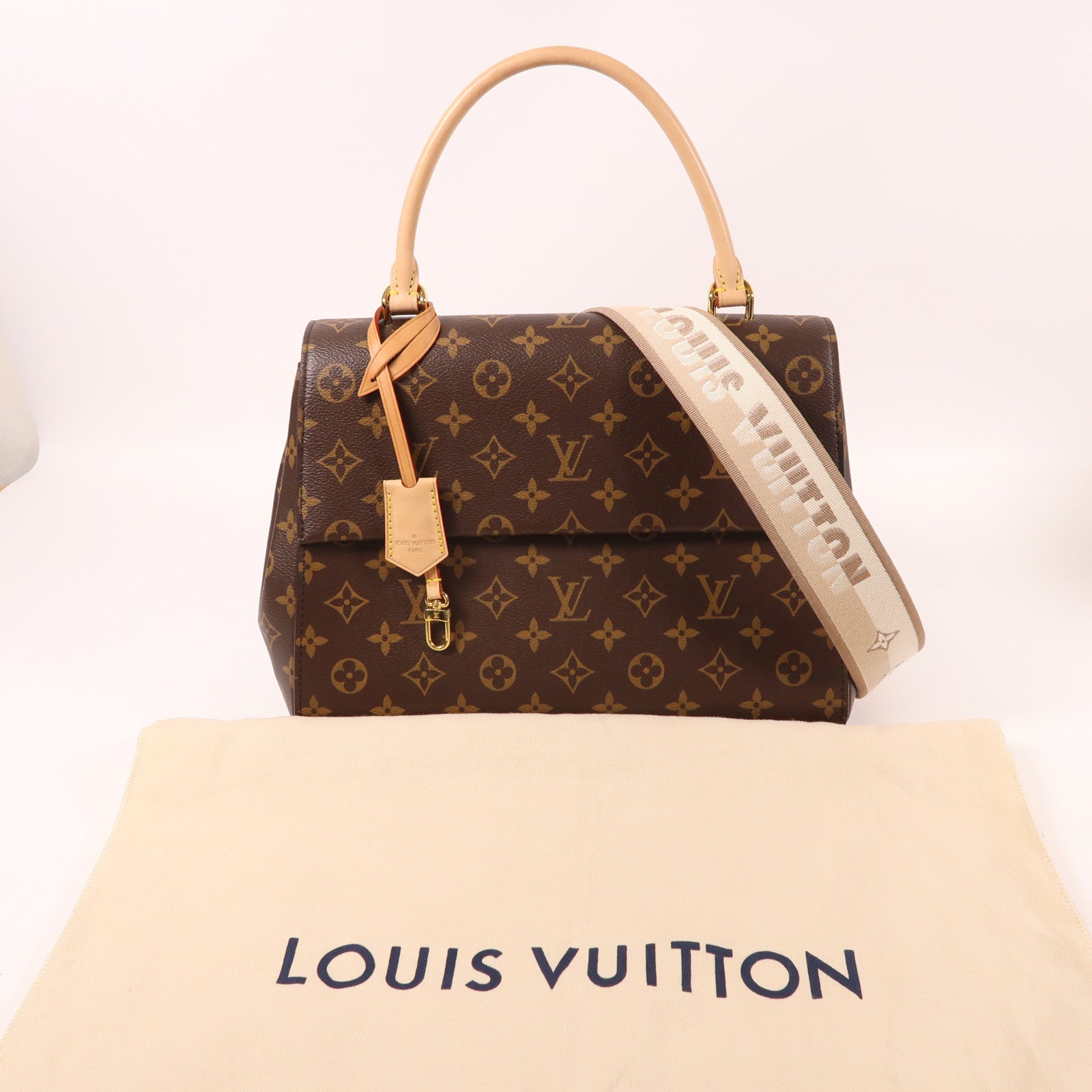 LOUIS VUITTON Monogram Cluny MM Bag金扣手挽袋棕色