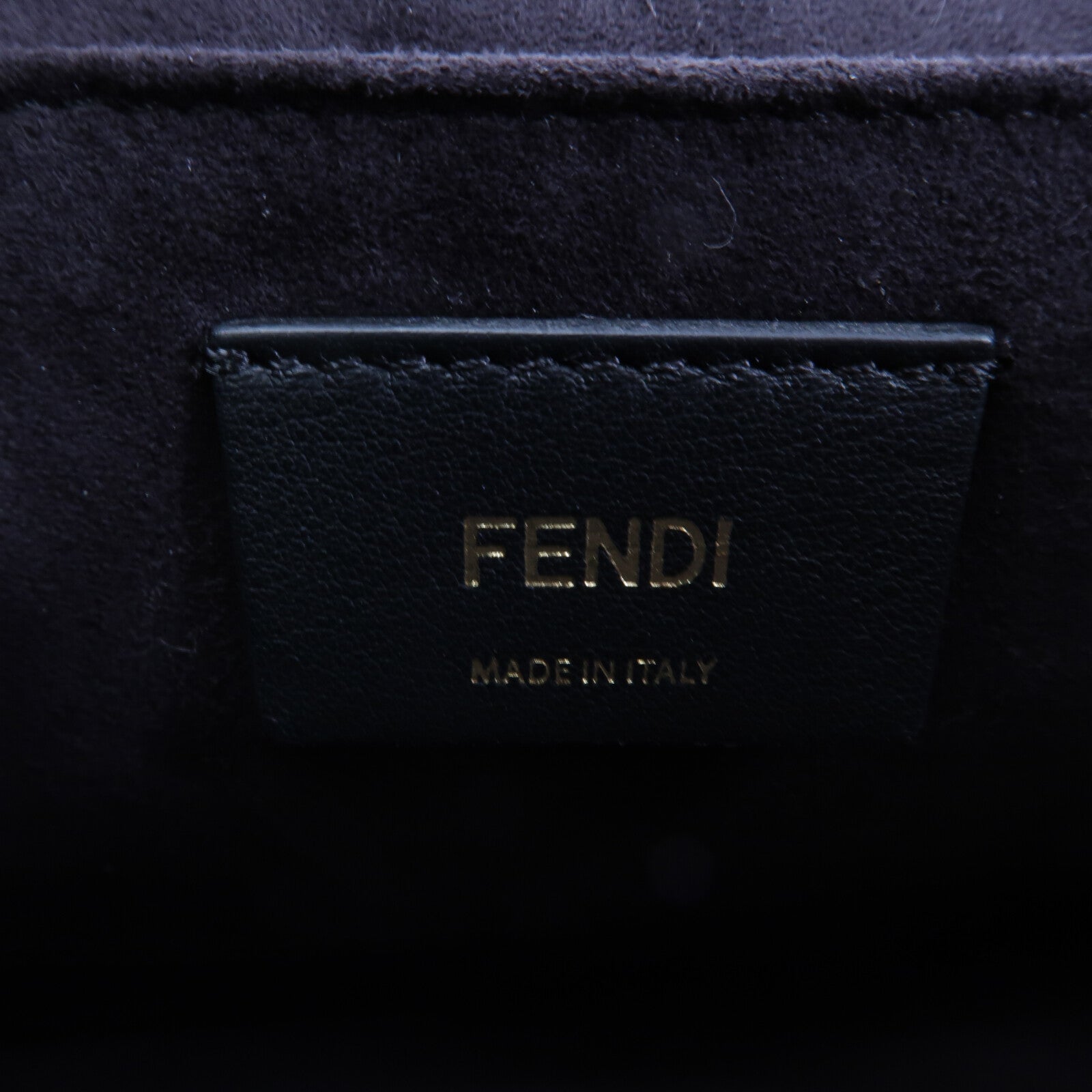 FENDI 牛皮皮革Kan I鏈帶肩背袋