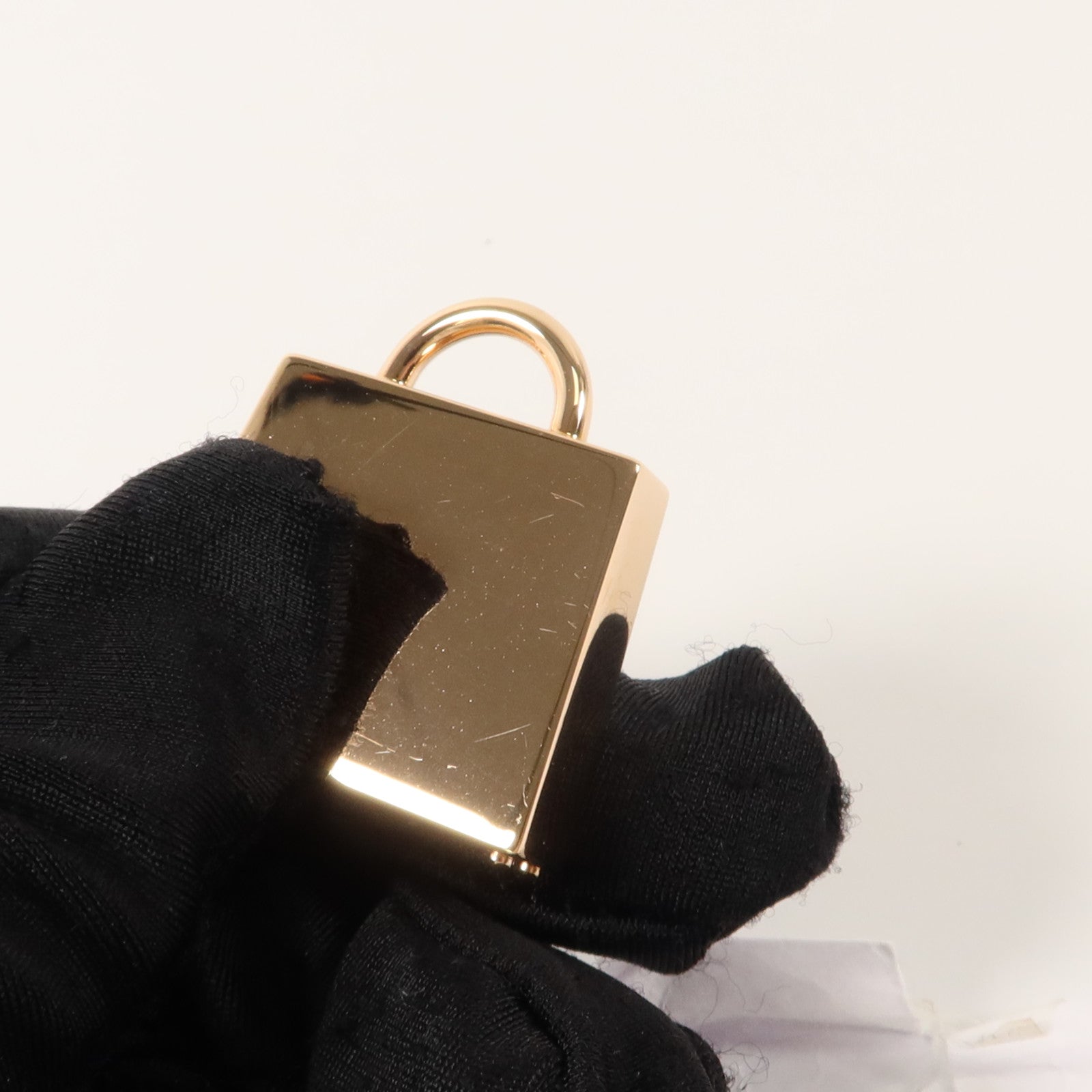 HERMES 金屬Curiosite Kelly Laque Charm掛飾