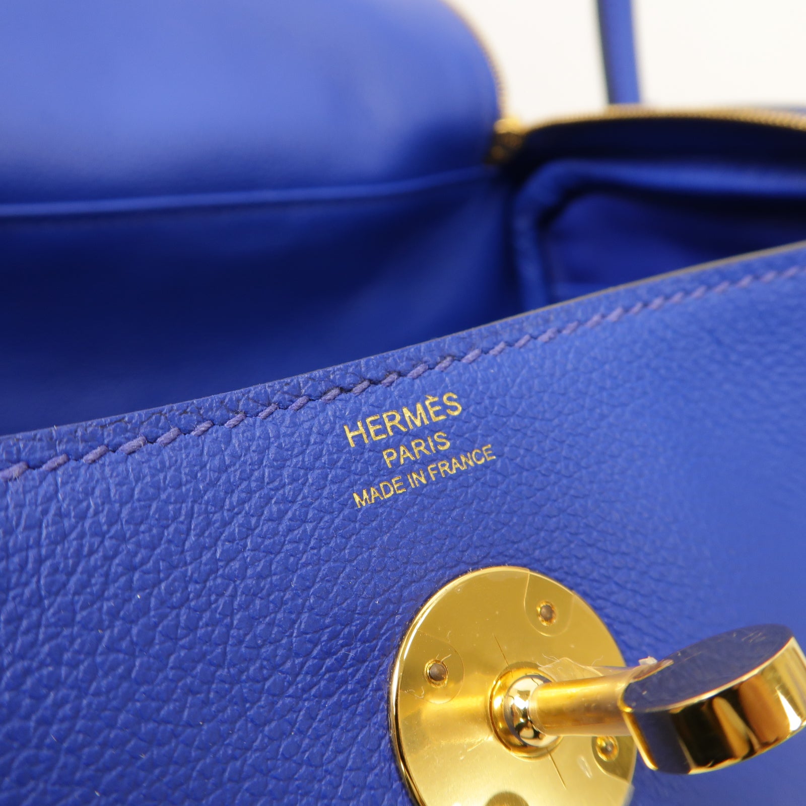 HERMES Evercolor皮革Lindy 26金扣手挽肩背兩用袋Blue Royal藍色