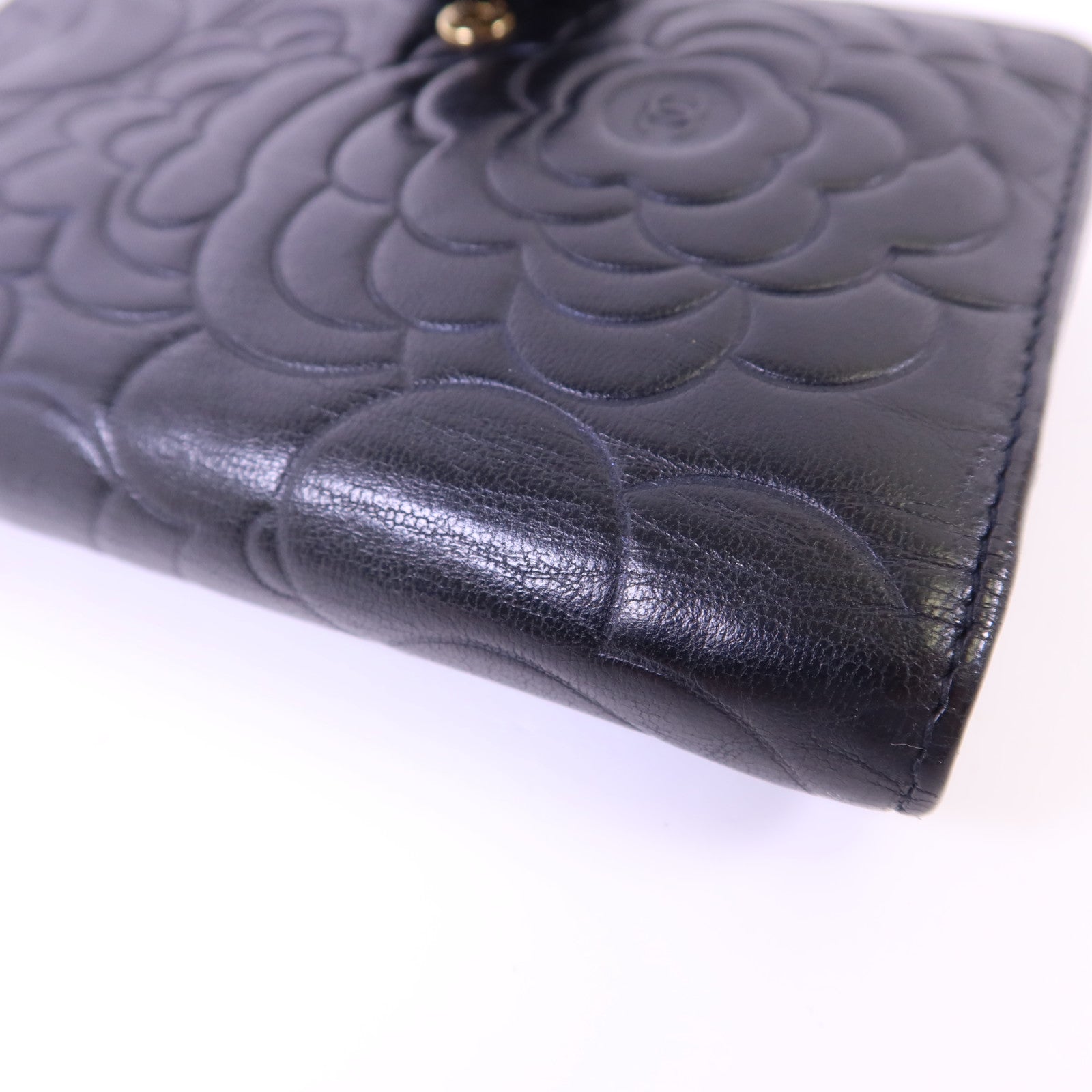 CHANEL 羊皮皮革Camellia Wallet金扣銀包