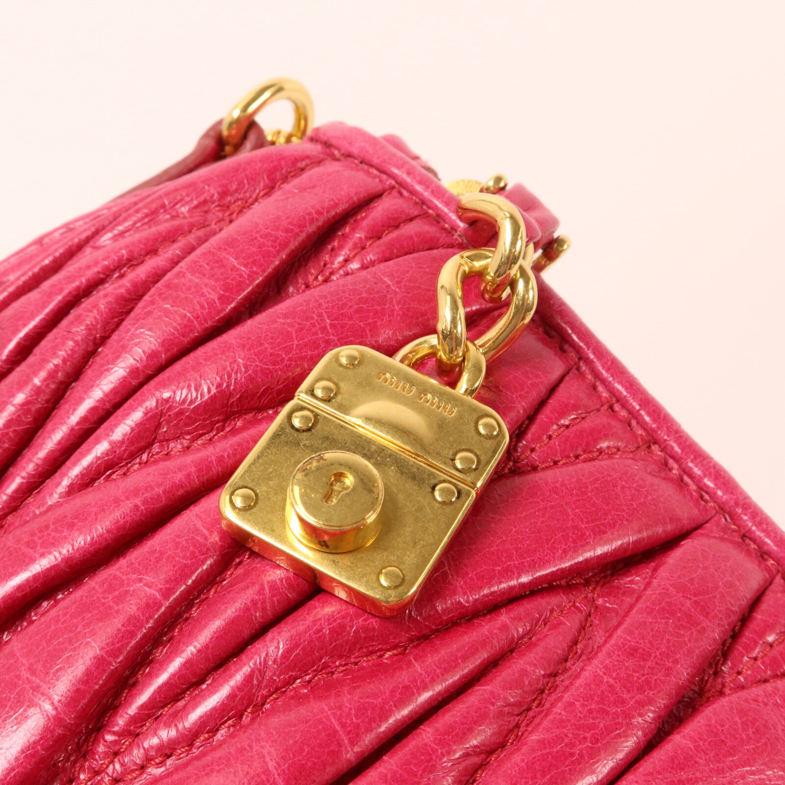 Miu Miu 牛皮皮革Shoulder Bag肩背袋
