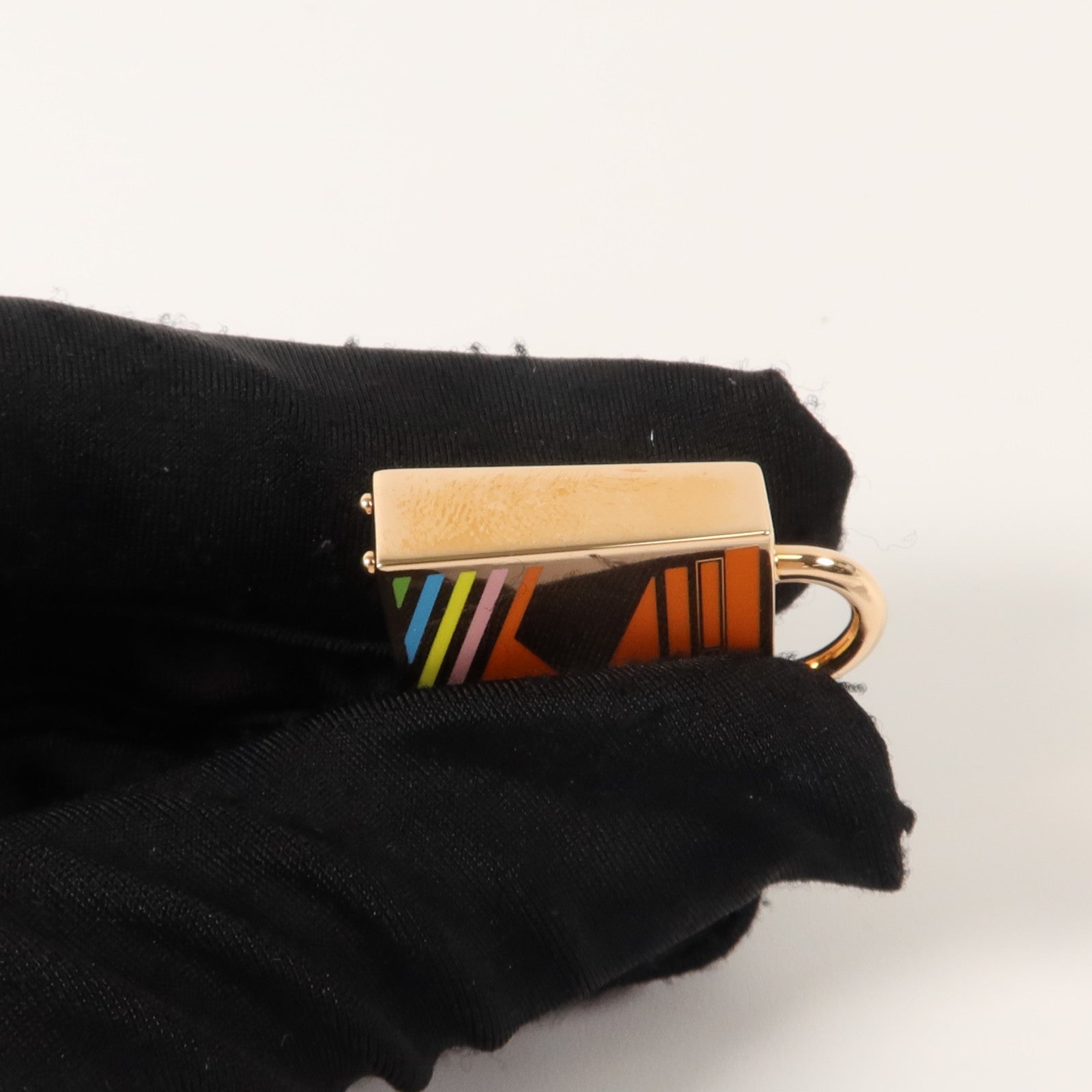 HERMES 金屬Curiosite Kelly Laque Charm掛飾