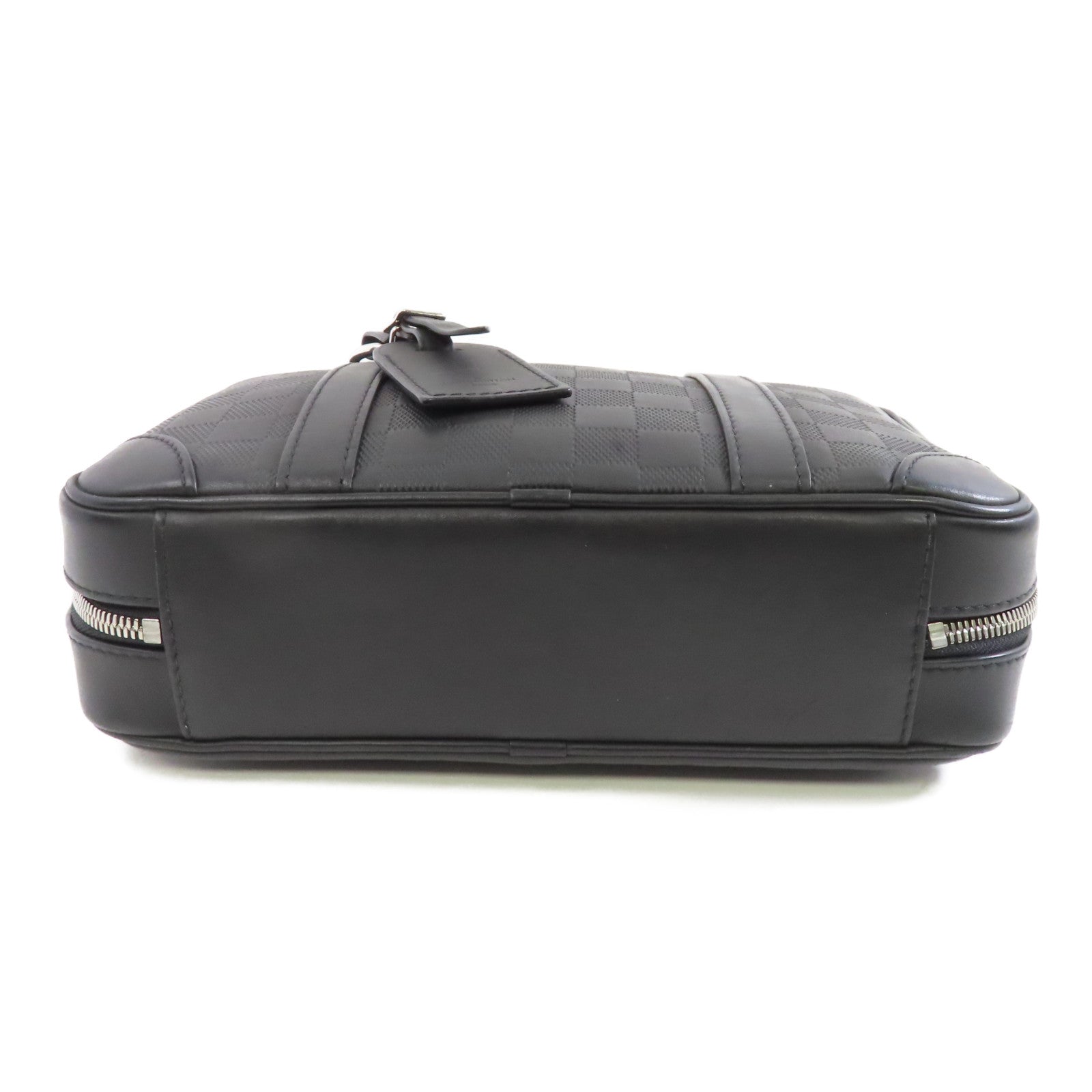 LOUIS VUITTON Damier Infini Sirius Messenger Bag銀扣肩背袋黑色