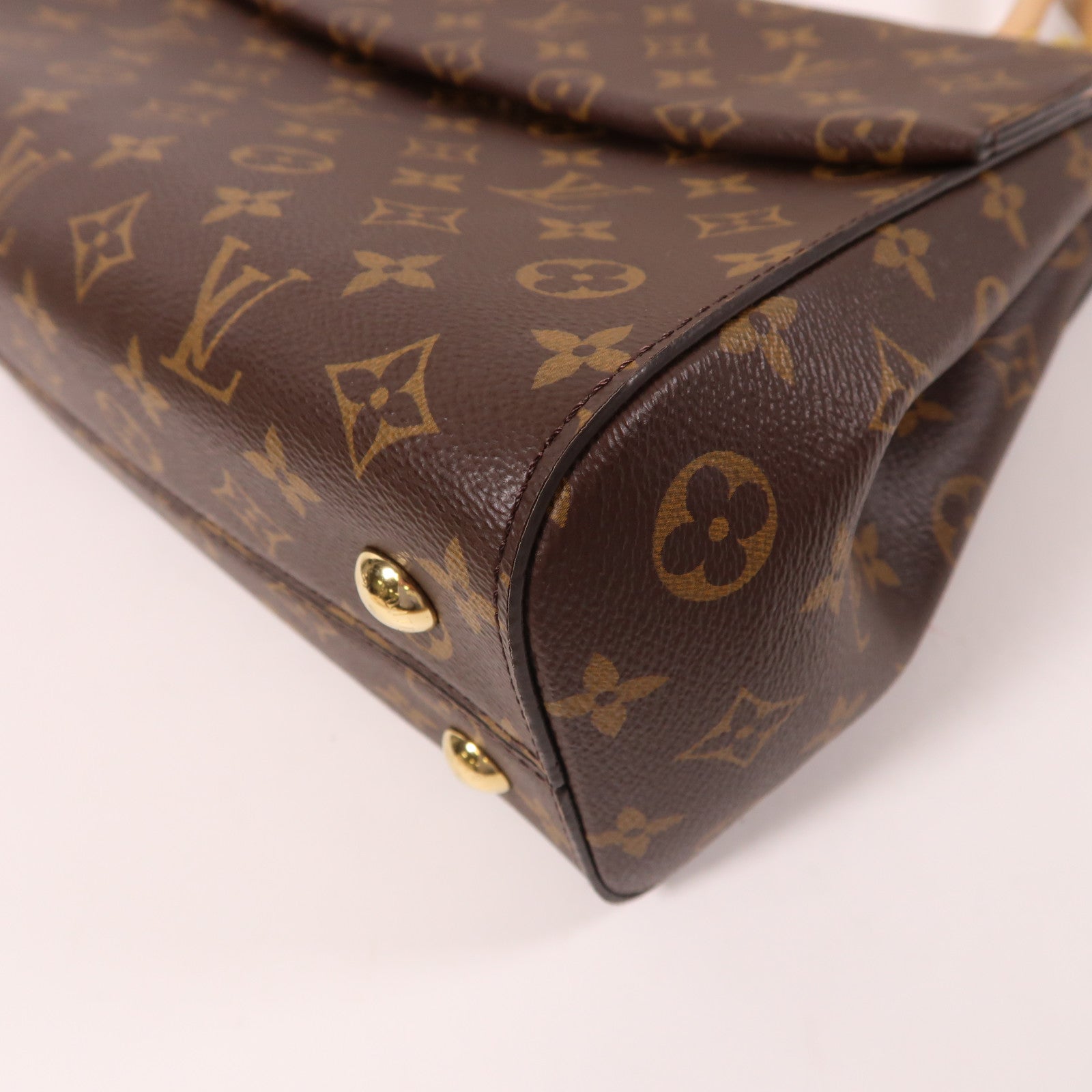 LOUIS VUITTON Monogram Cluny MM Bag金扣手挽袋棕色