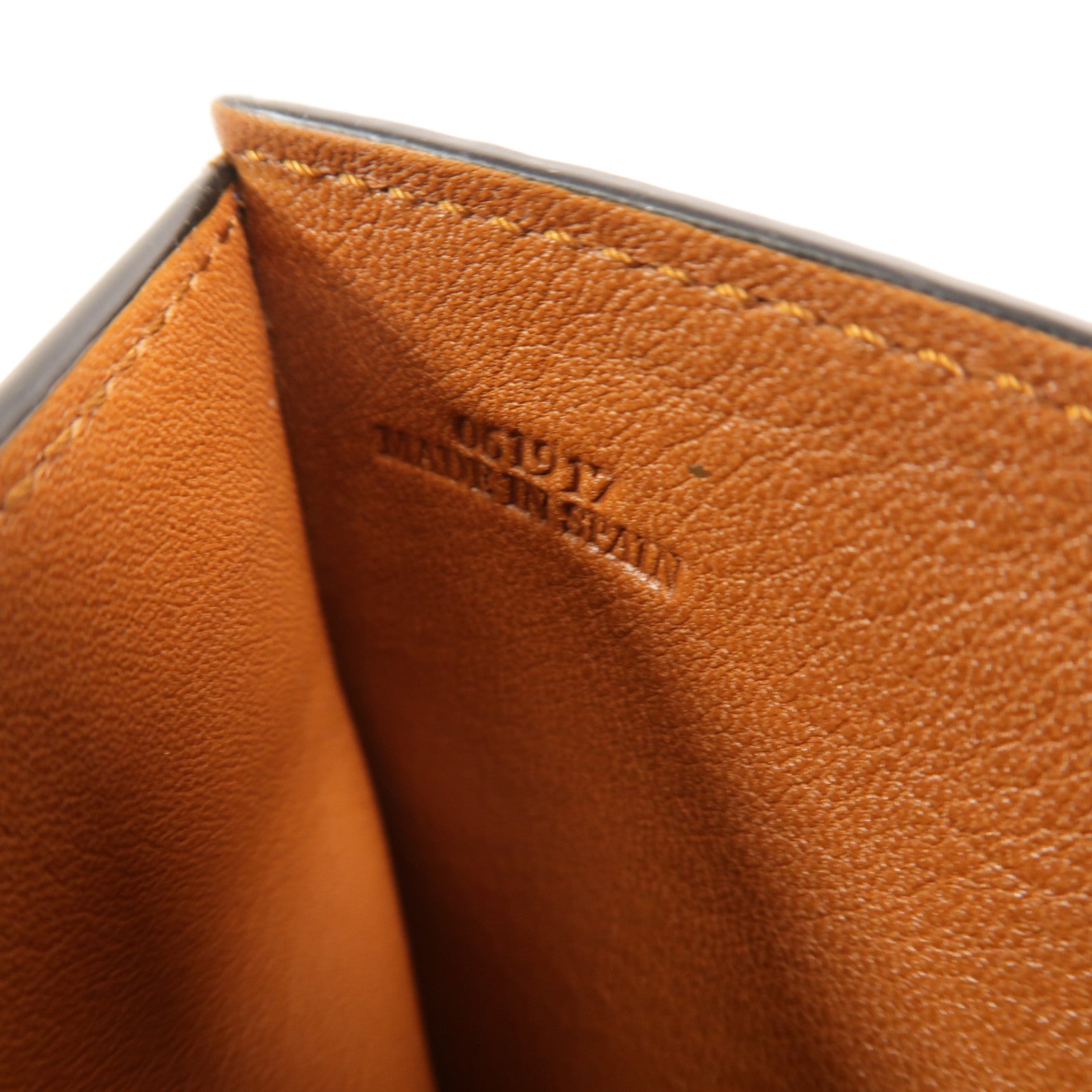 LOEWE 牛皮皮革Vertical Wallet Medium長錢包