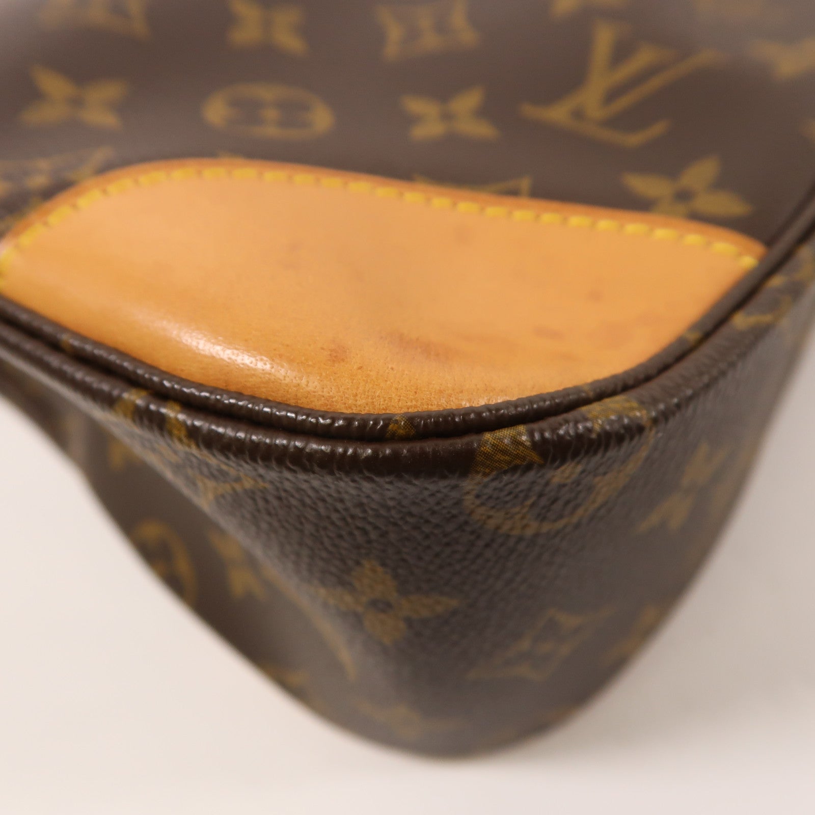 LOUIS VUITTON Monogram Boulogne肩背袋