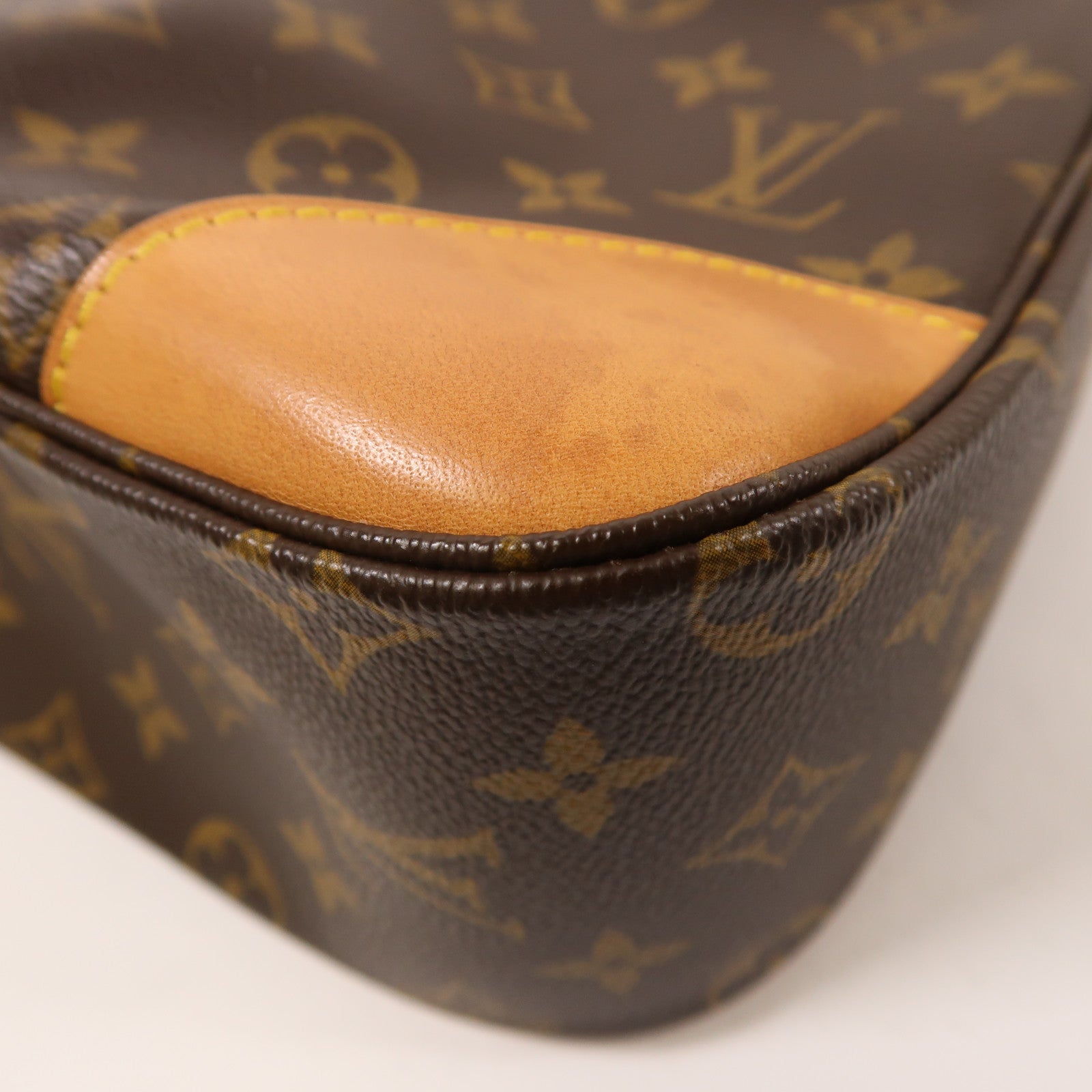 LOUIS VUITTON Monogram Boulogne肩背袋