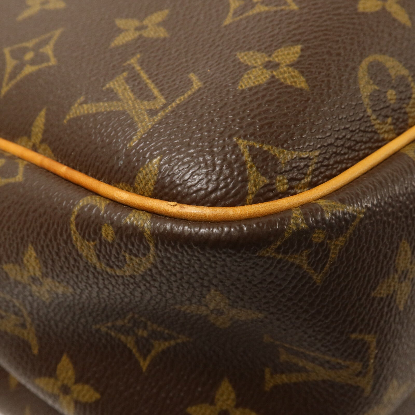 LOUIS VUITTON Monogram Reporter GM肩背袋