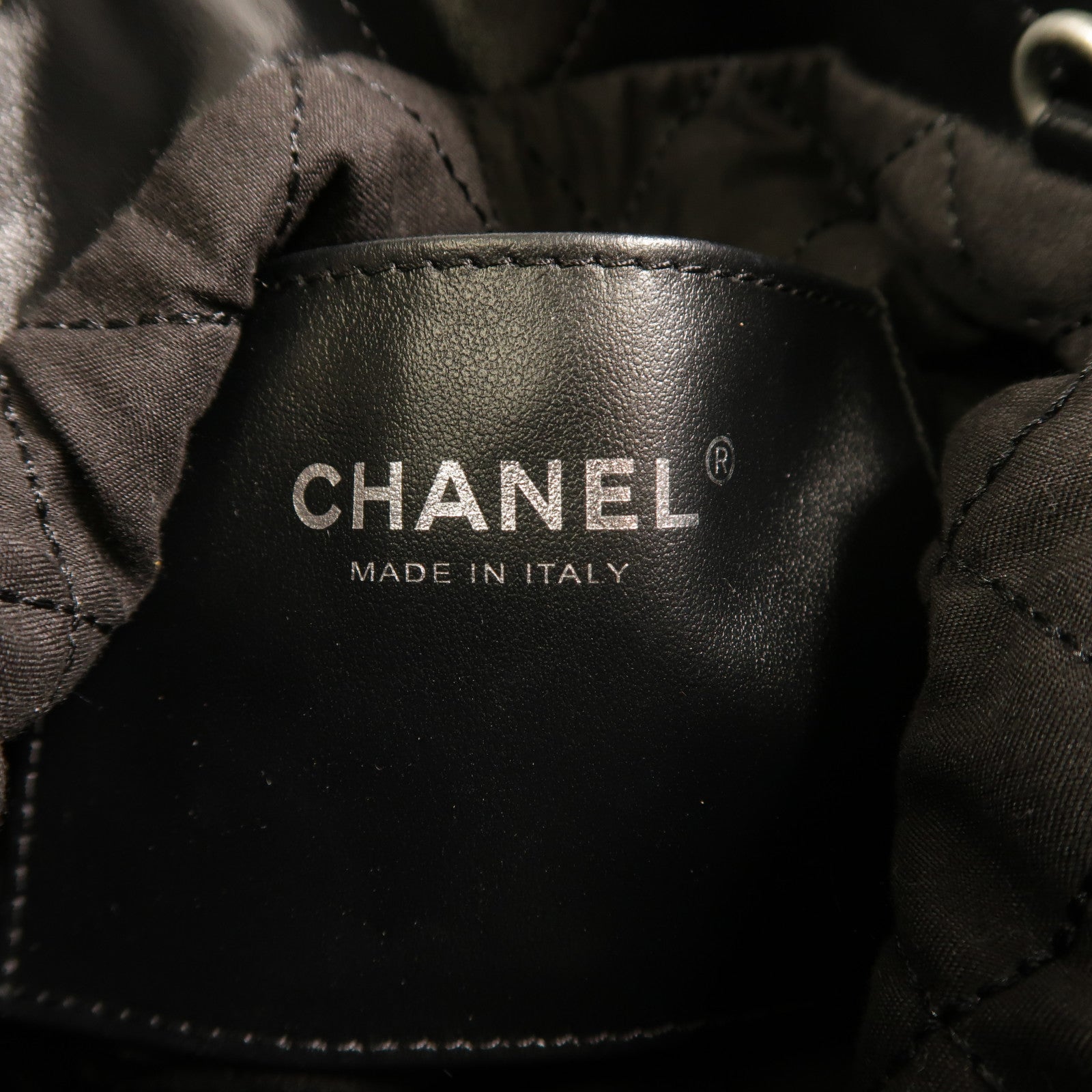 CHANEL Chanel 22 Mini鏈帶手挽肩背兩用袋