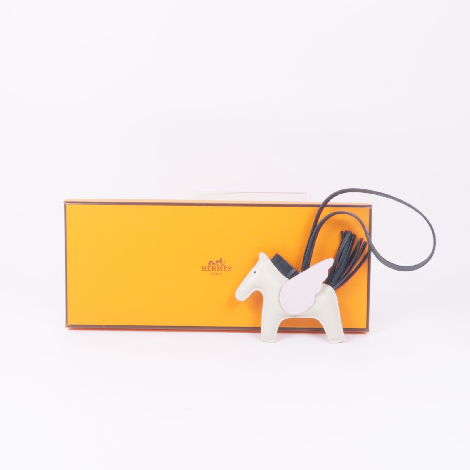 HERMES Milo皮革/Swift皮革Rodeo Pegase PM掛飾Craie/Vert Cypres/Mauve Pale