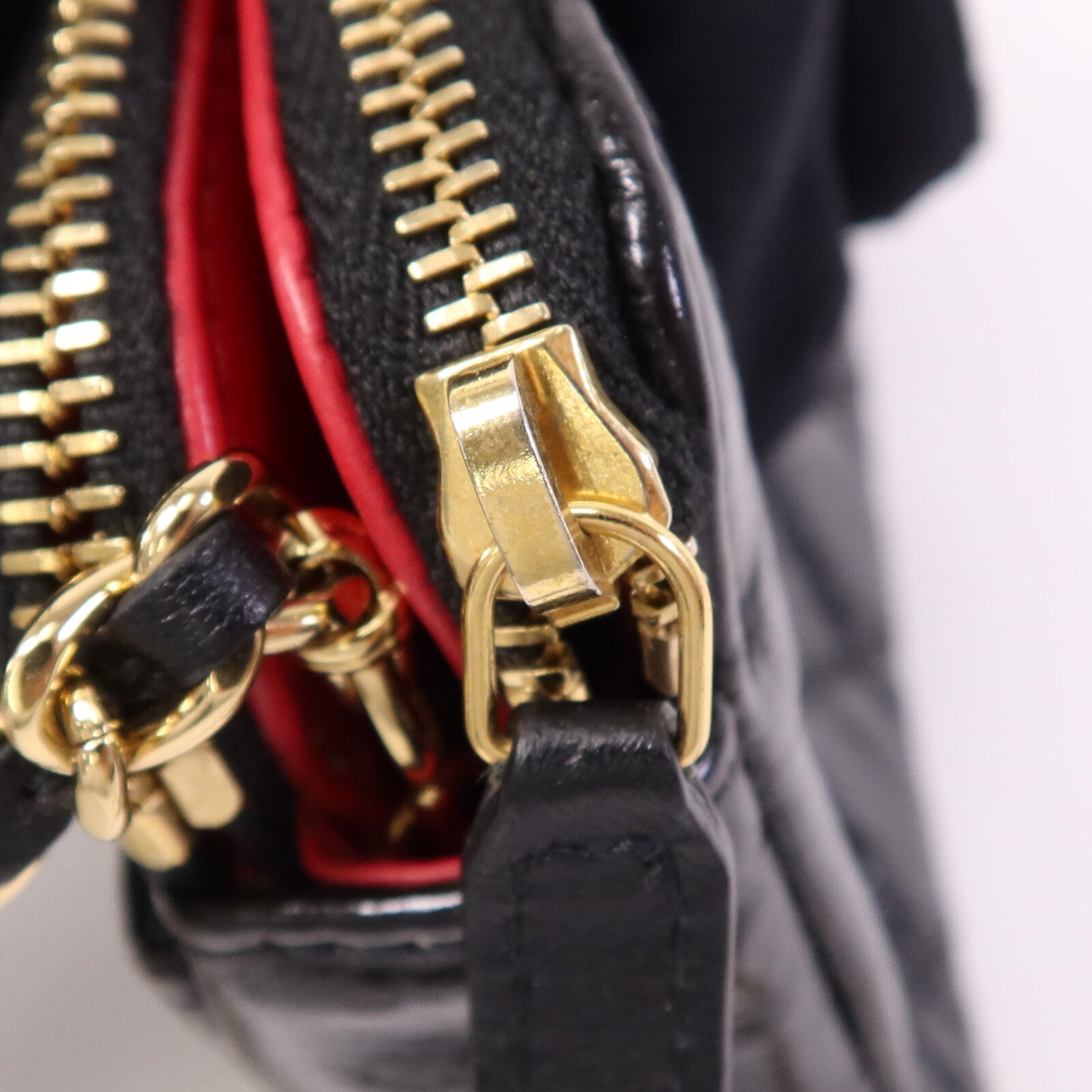 CHANEL 【激減優惠】牛皮皮革WOC Wallet On Chain鏈帶肩背袋