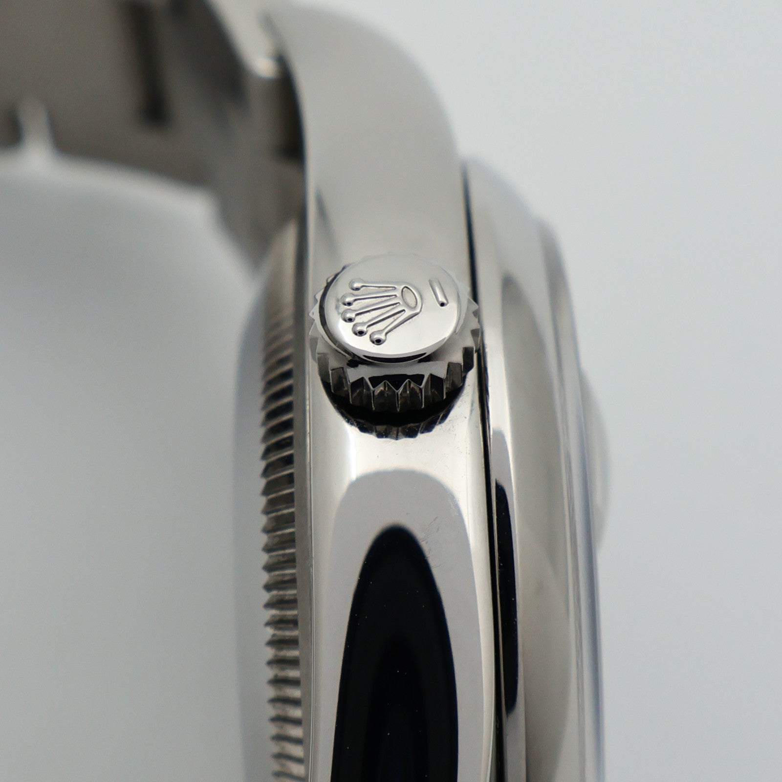 ROLEX Oyster Perpetual Date 115200