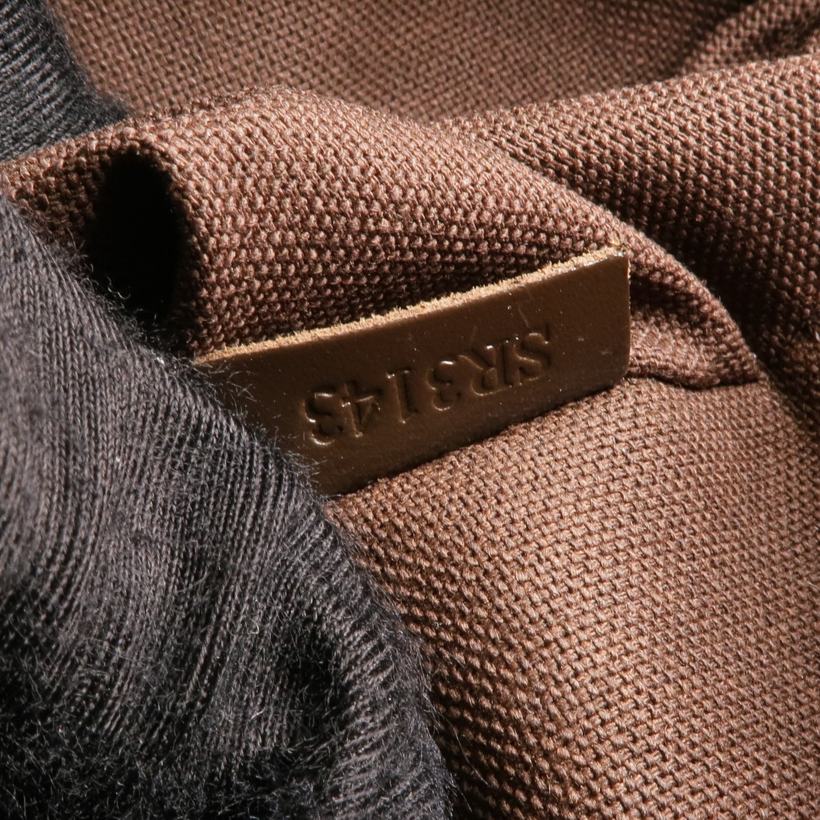 LOUIS VUITTON Damier Naviglio金扣肩背袋