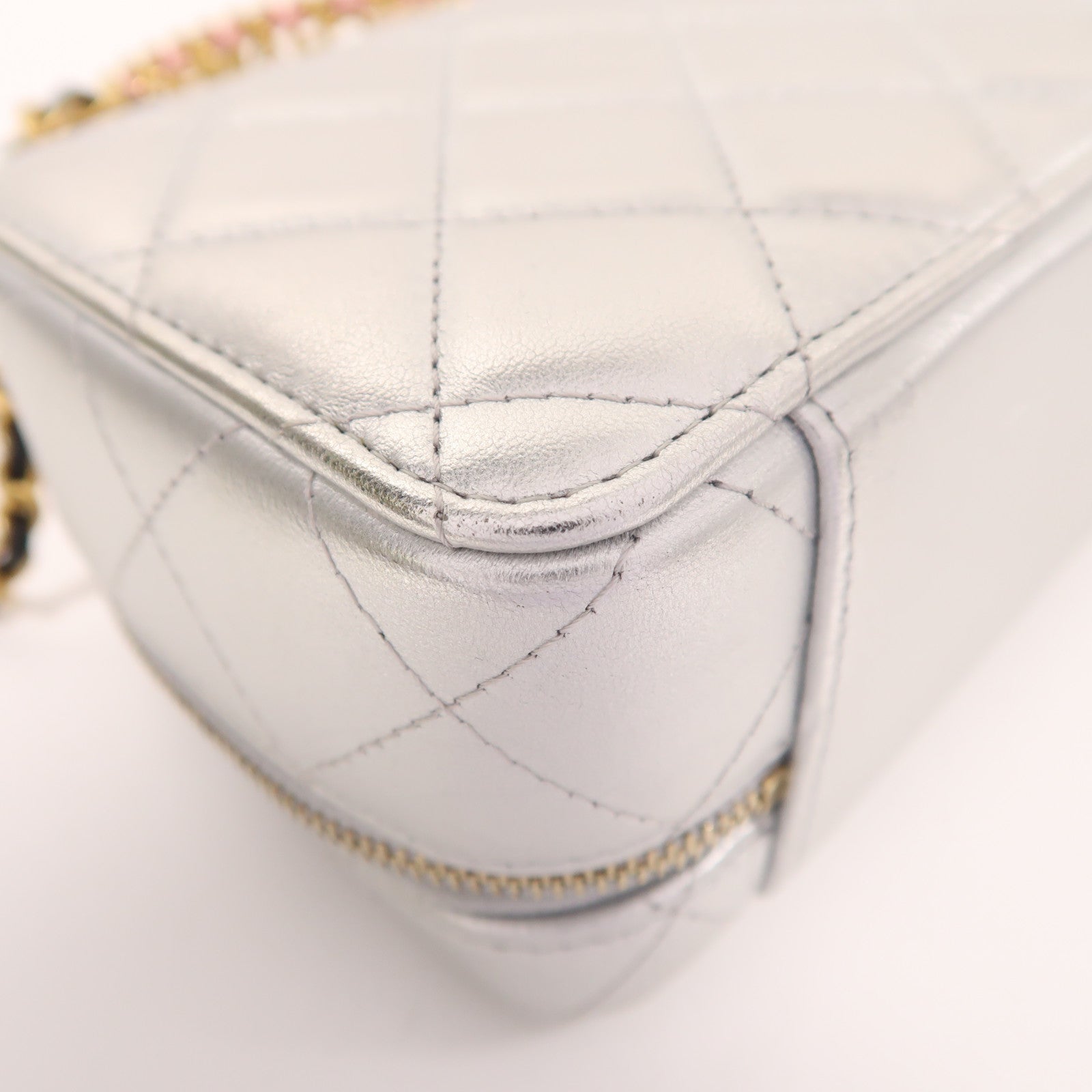 CHANEL 牛皮皮革Vanity Case金扣手挽肩背兩用袋