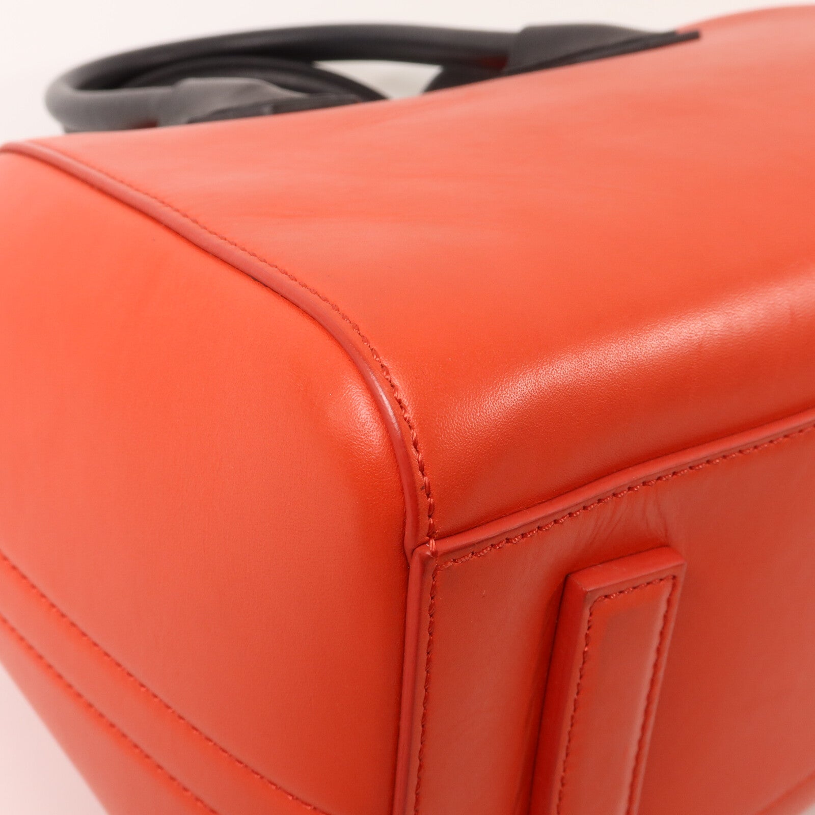 GIVENCHY 牛皮皮革Antigona Bag Small手挽肩背兩用袋