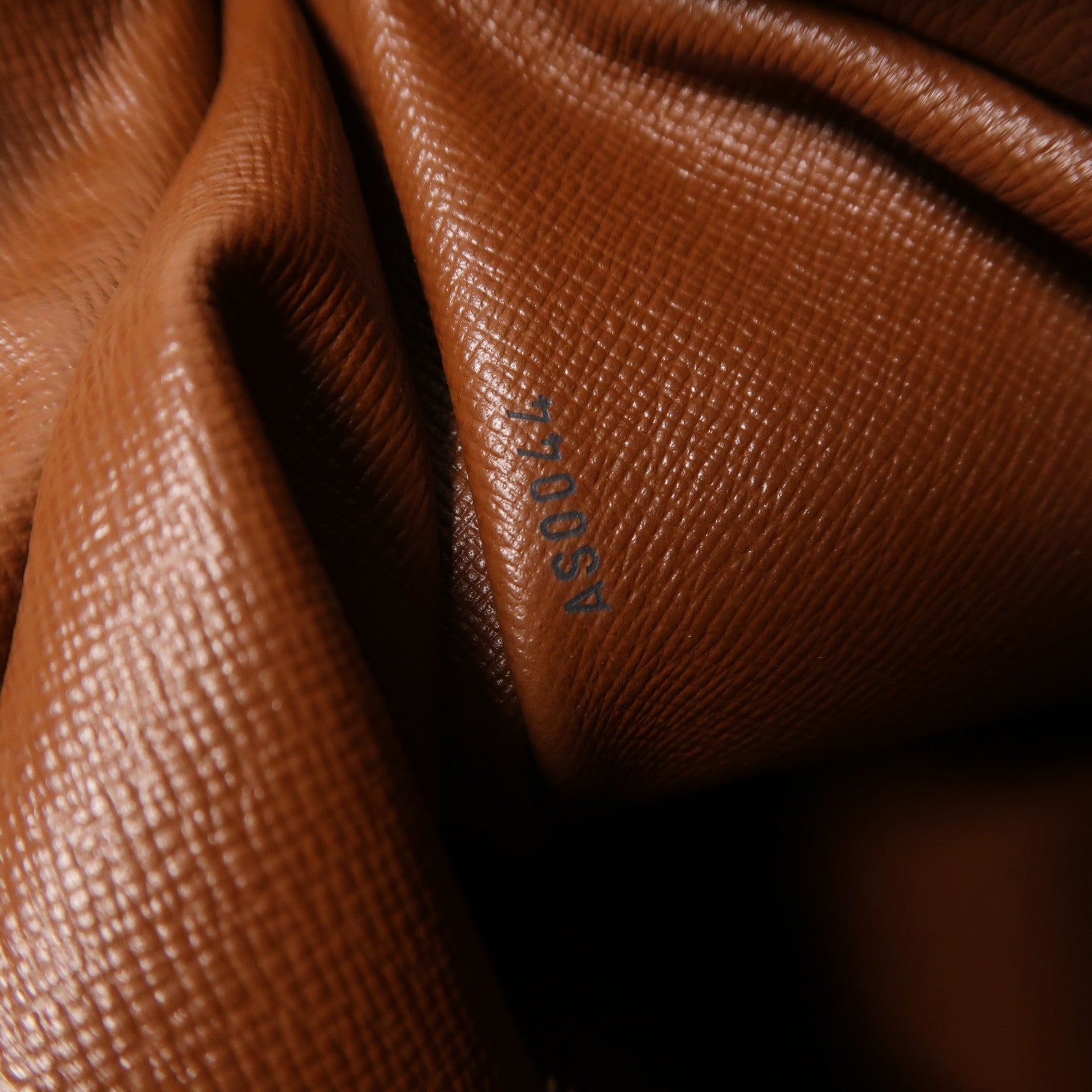 LOUIS VUITTON Monogram Boulogne肩背袋