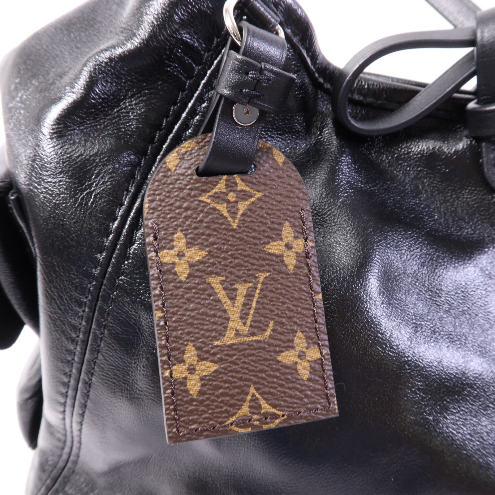 LOUIS VUITTON 羊皮皮革Carry All Vibe PM銀扣手挽肩背兩用袋