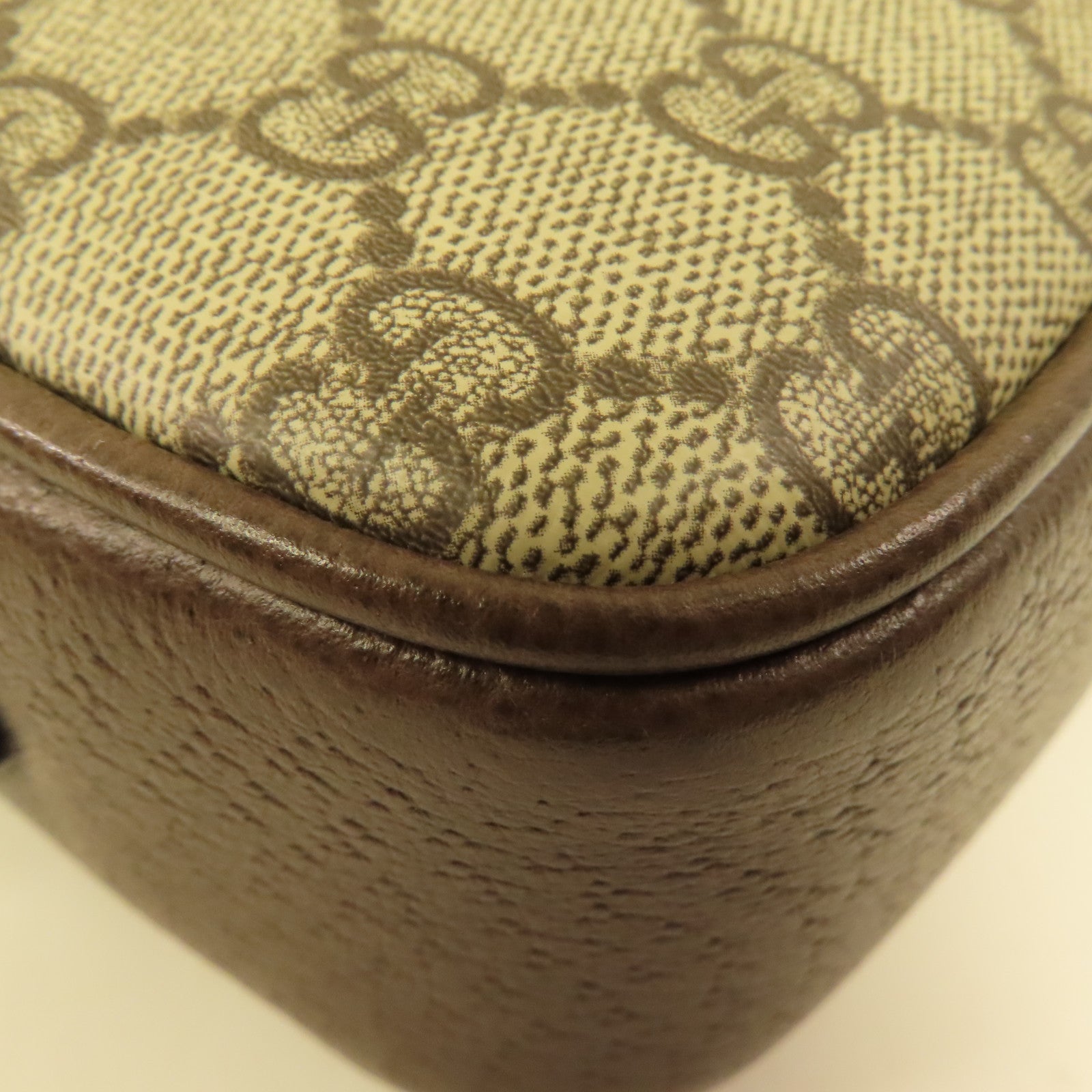 GUCCI 塗層帆布Ophidia GG金扣肩背袋