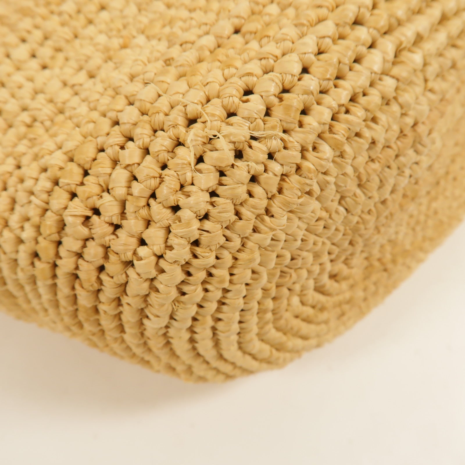 LOEWE Raffia Slit Pochette肩背袋