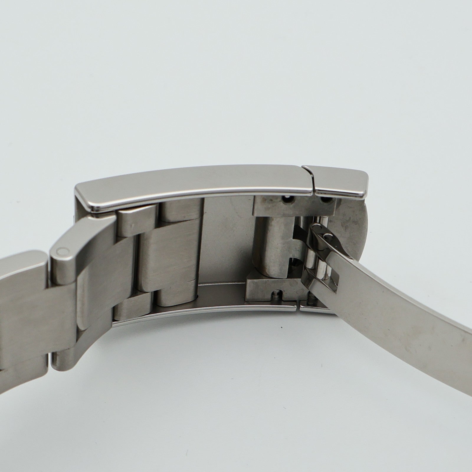 ROLEX Oyster Perpetual Date 115200