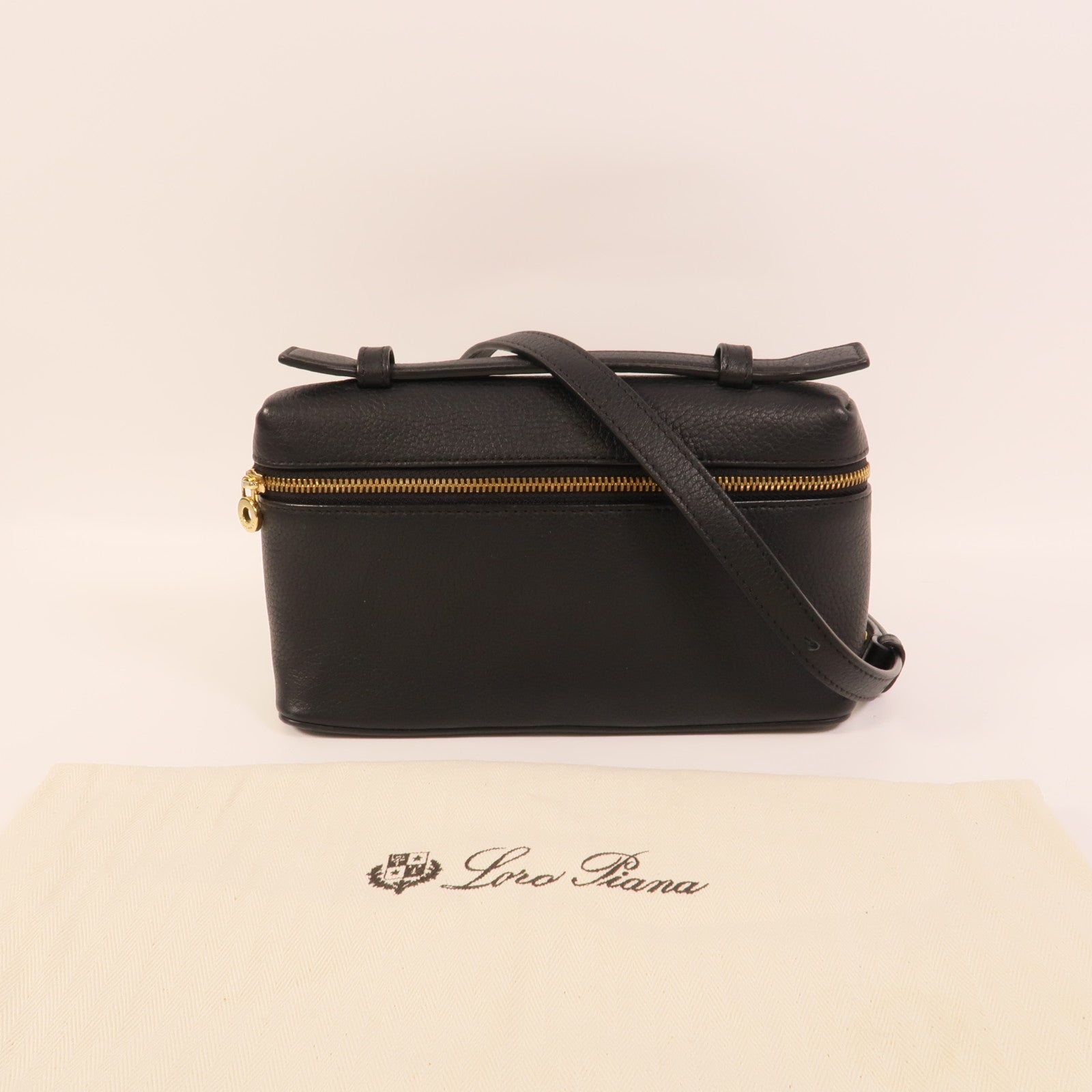 Loro Piana 牛皮皮革Extra Pocket L19手挽肩背兩用袋