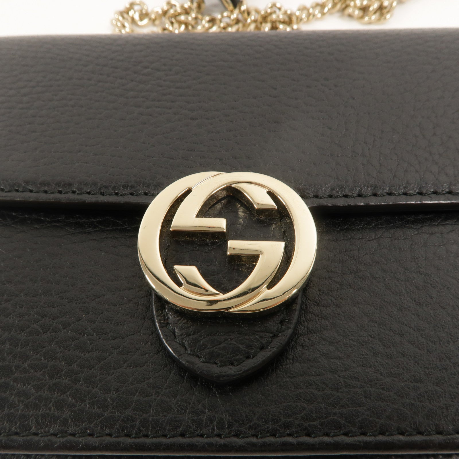 GUCCI 牛皮皮革Interlocking G WOC鏈帶肩背袋