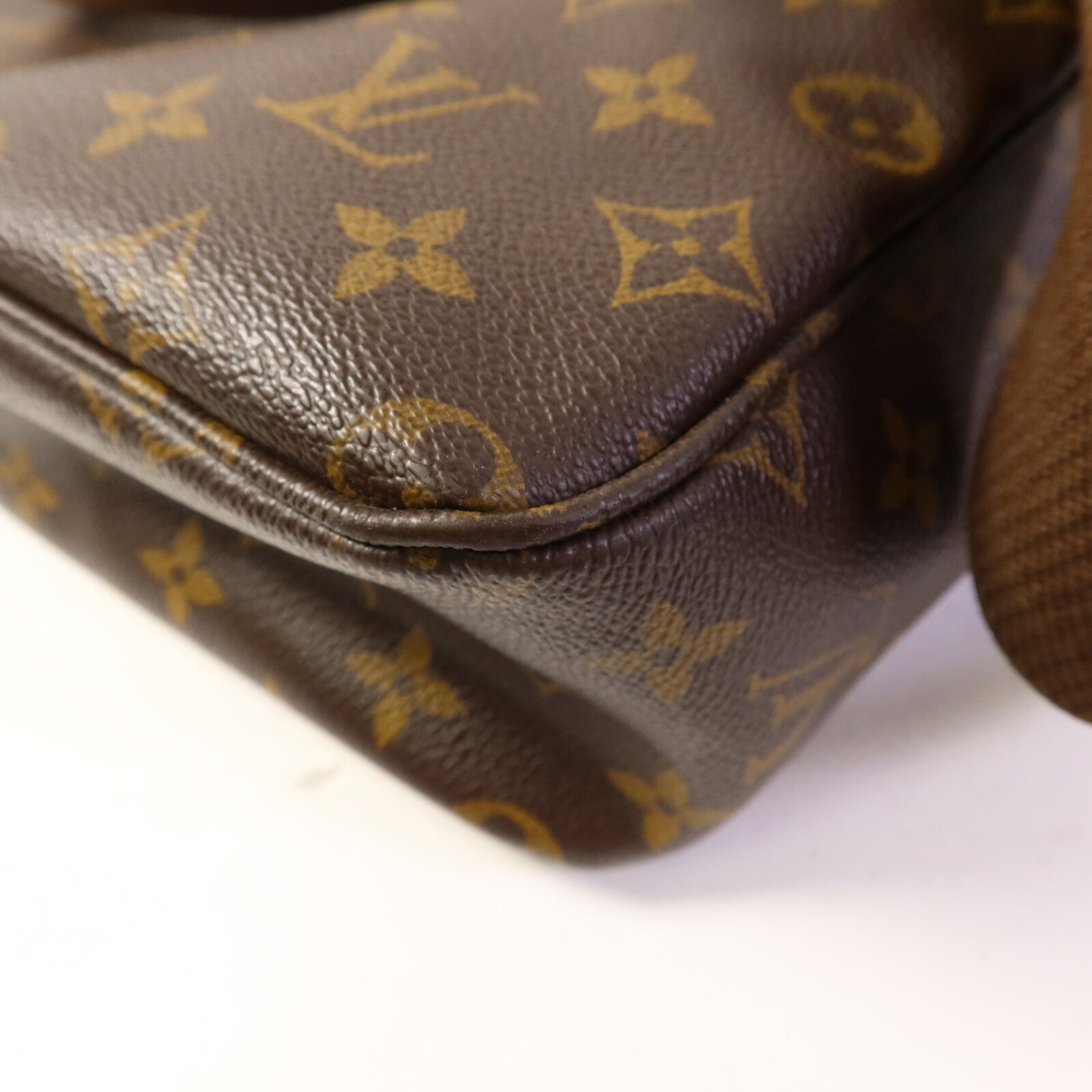 LOUIS VUITTON Monogram Sac Bosphore金扣手挽肩背兩用袋