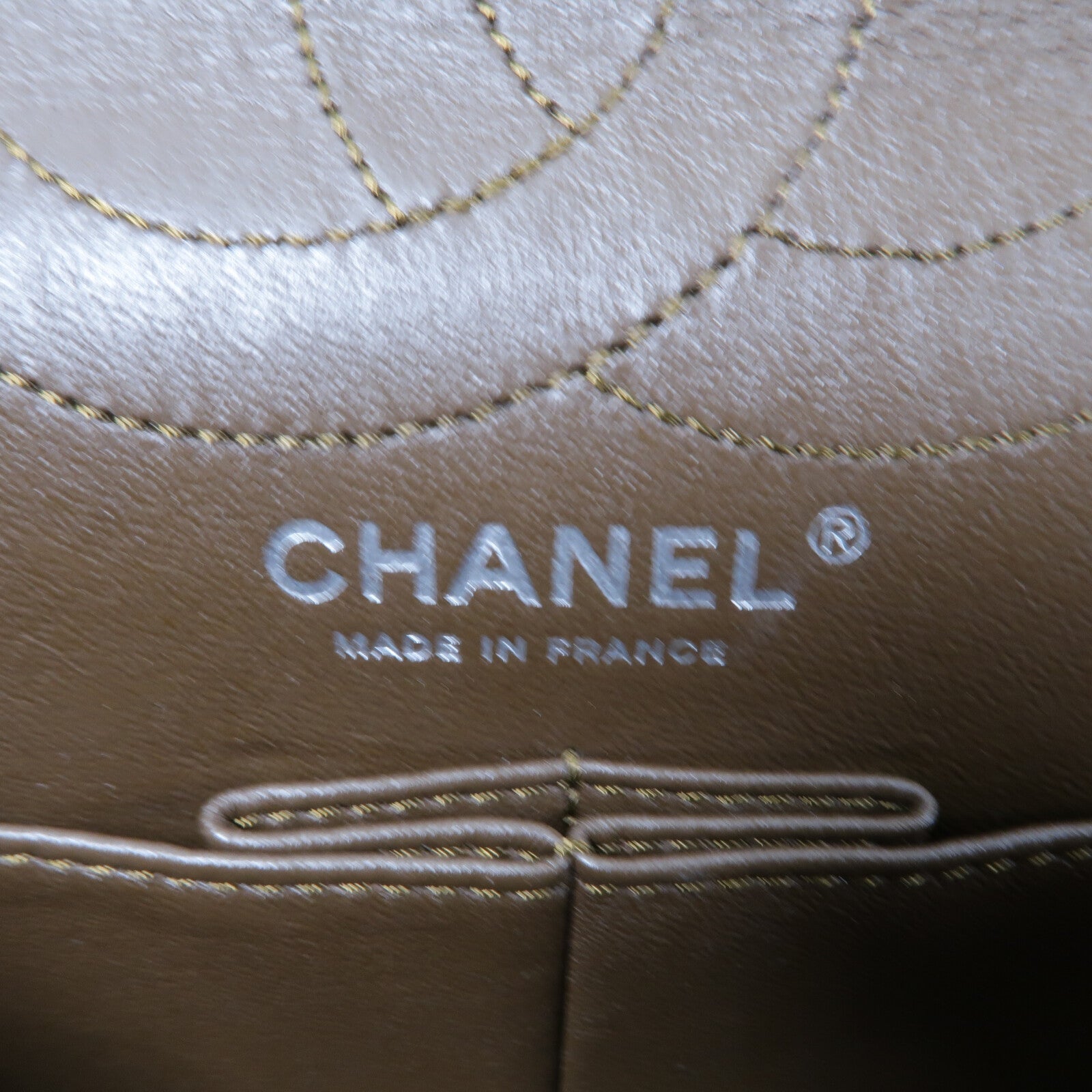 CHANEL 牛皮皮革2.55 Medium鏈帶肩背袋