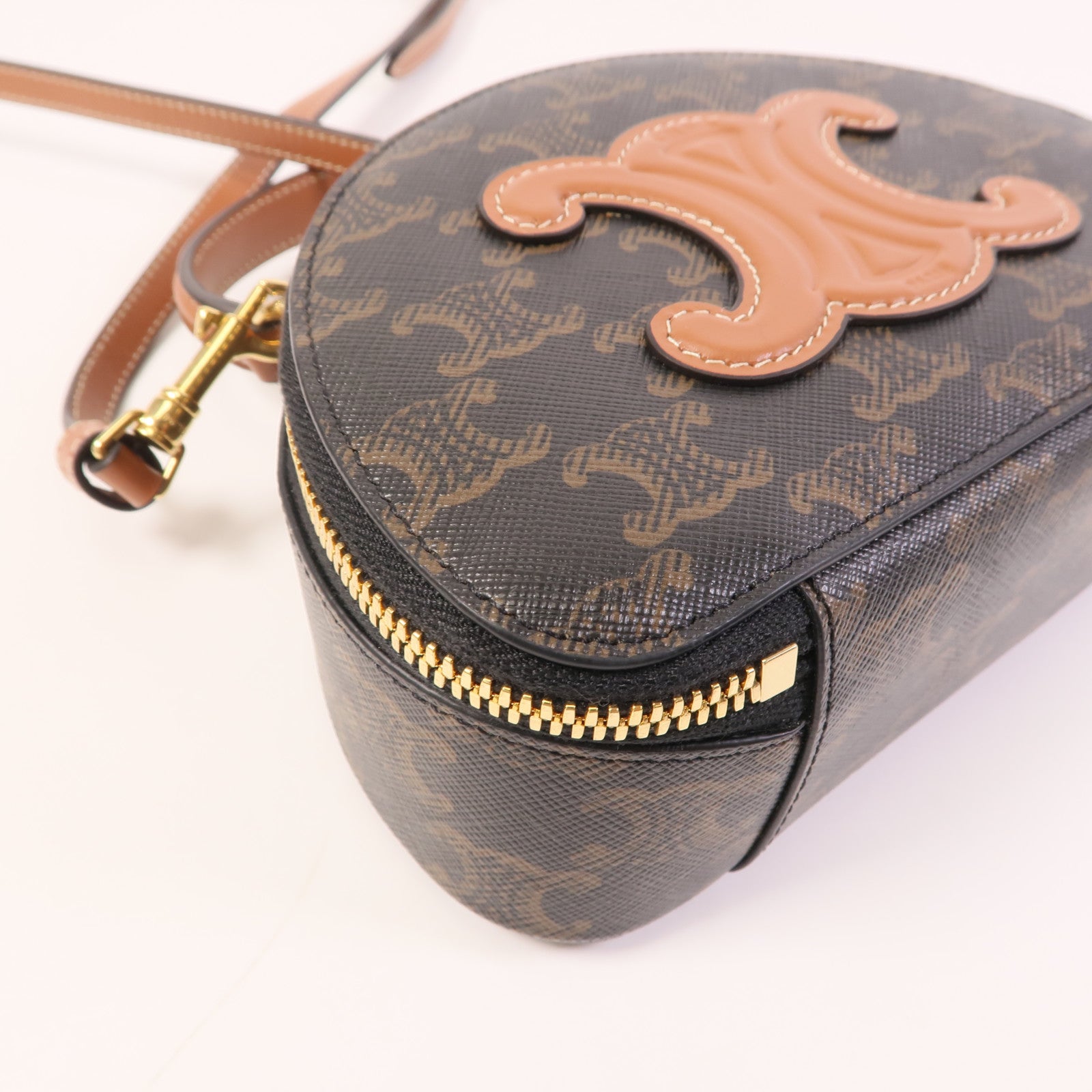 CELINE 【激減優惠】塗層帆布Half Moon Case金扣手挽肩背兩用袋