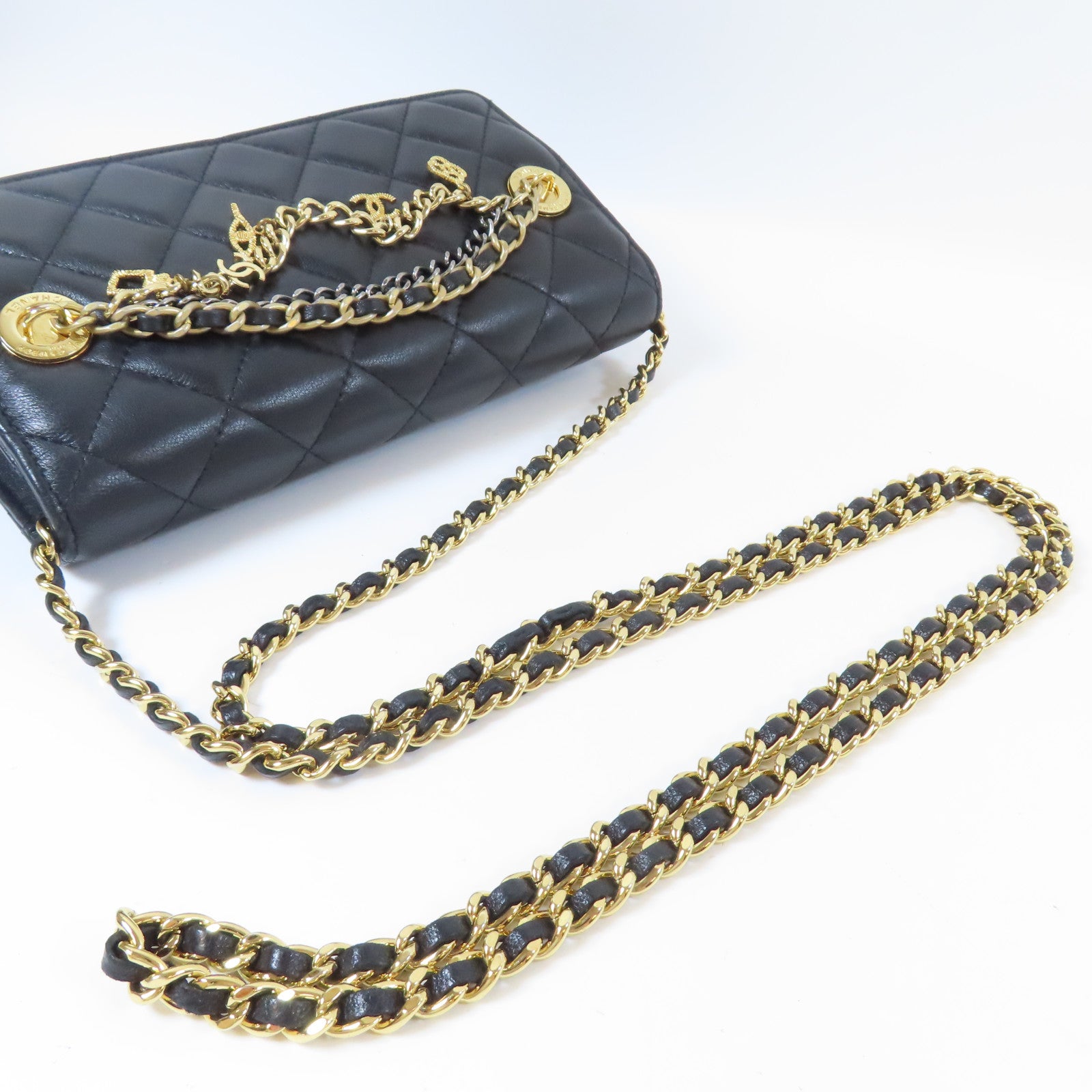 CHANEL 菱格羊皮皮革Egyptian Amulet WOC金扣鏈帶肩背袋黑色