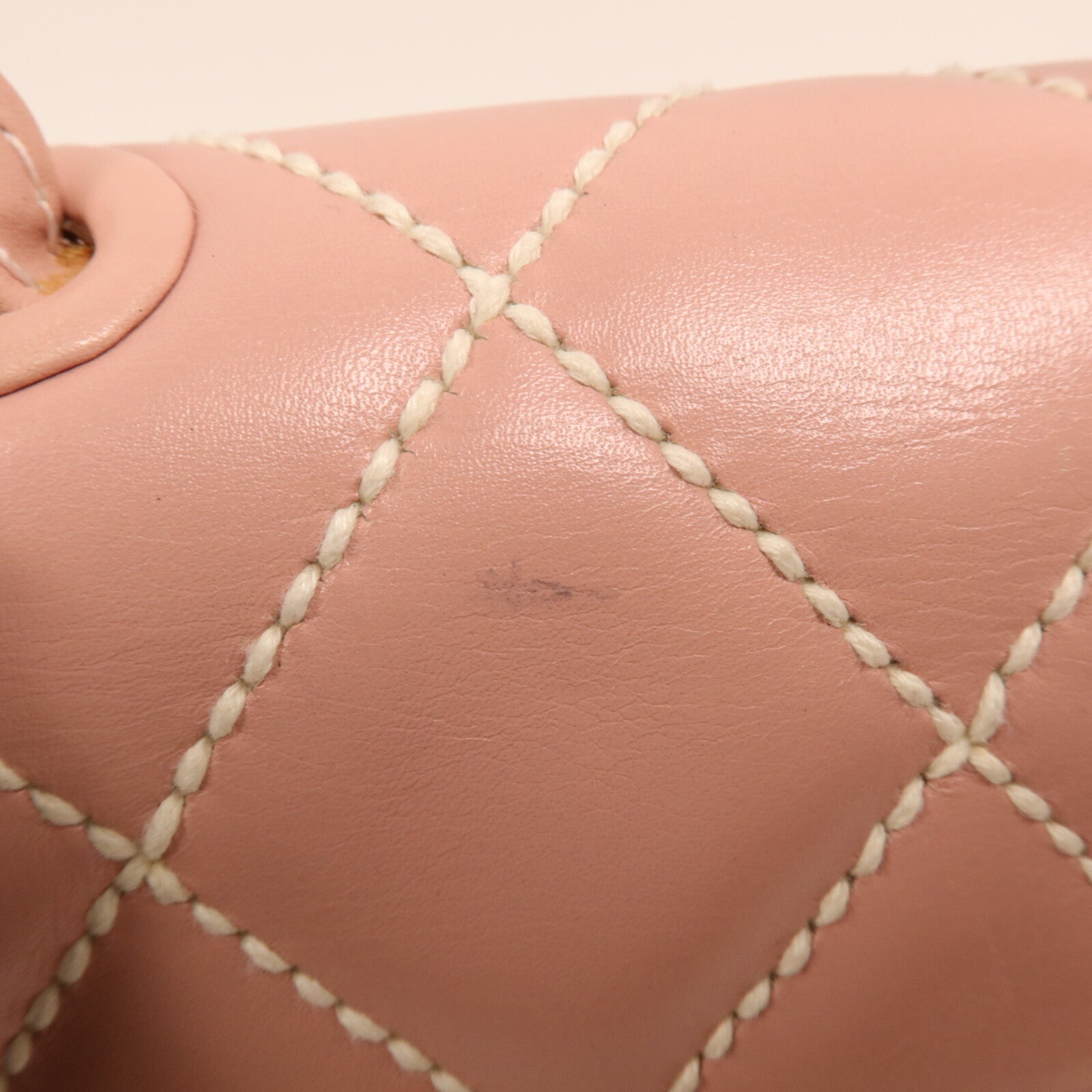 CHANEL 牛皮皮革Wild Stitch Matelasse金扣手挽袋