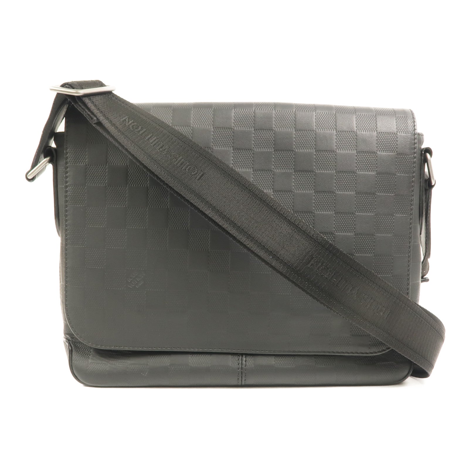 LOUIS VUITTON Monogram Eclipse District PM肩背袋