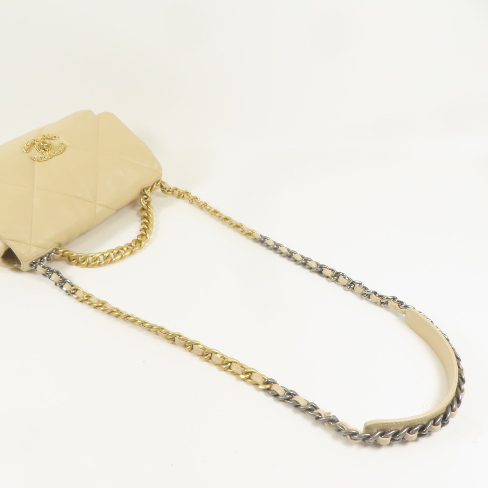 CHANEL 羊皮皮革C19手挽肩背兩用袋