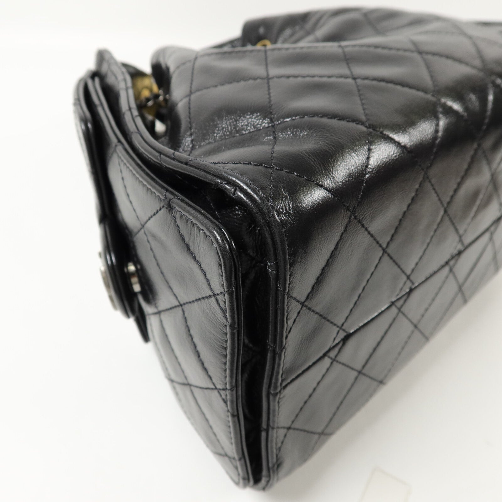 CHANEL 牛皮皮革Chanel 25 Small鏈帶肩背袋