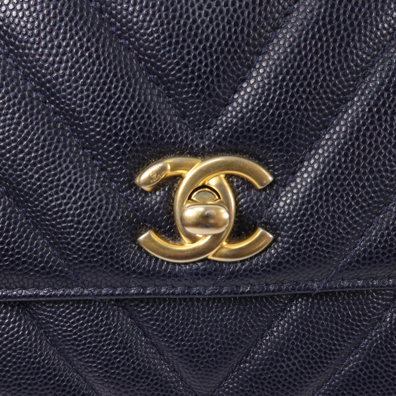 CHANEL 牛皮皮革Coco Handle鏈帶手挽肩背兩用袋