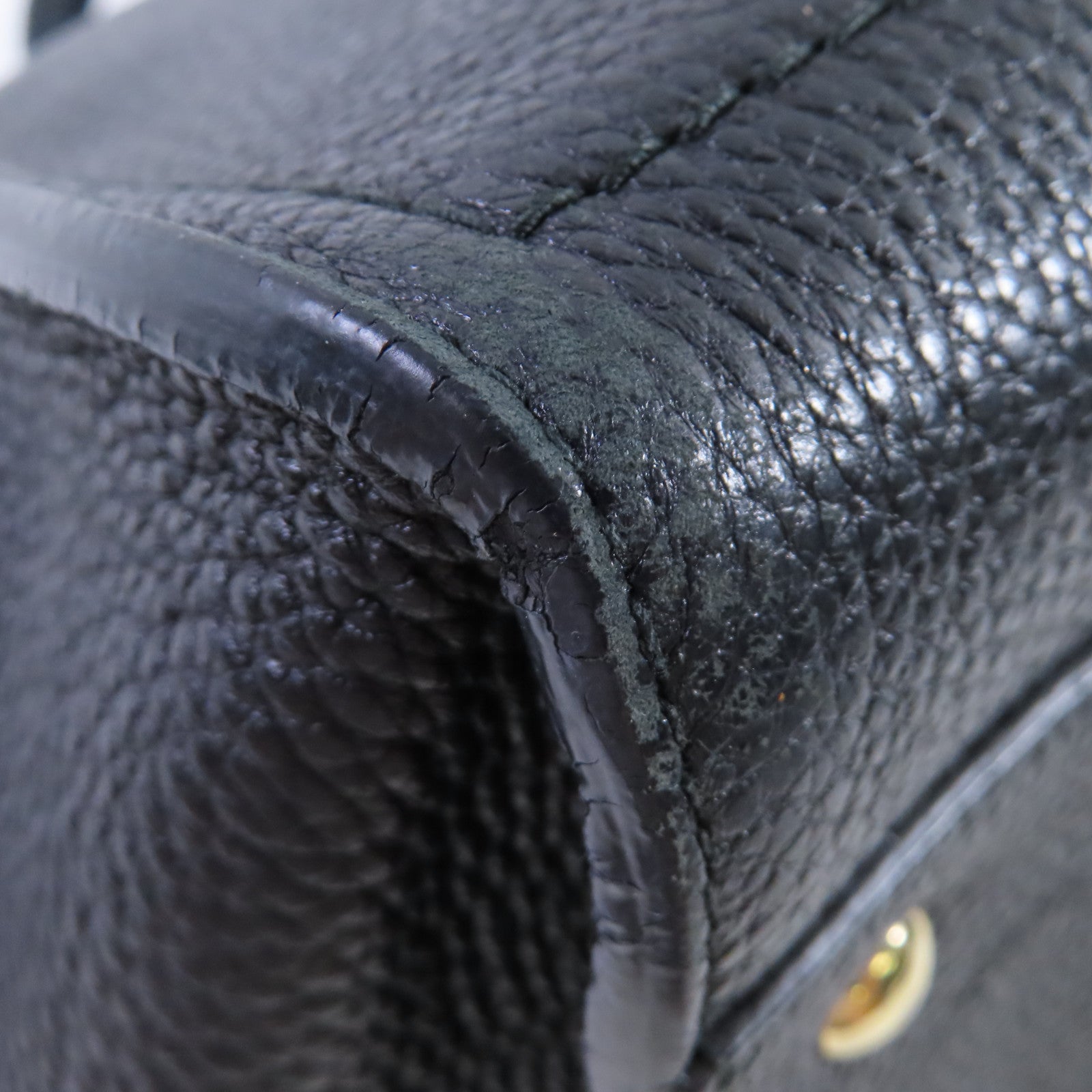 Salvatore Ferragamo 牛皮皮革Shoulder Bag金扣肩背袋黑色