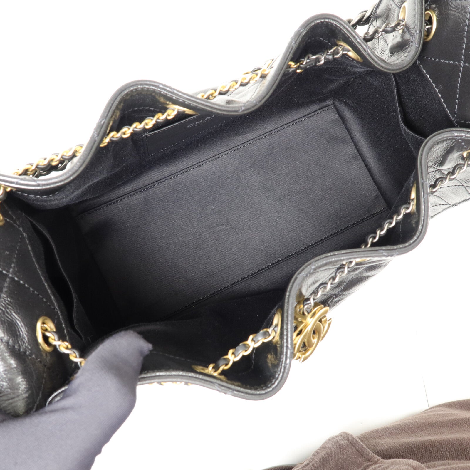 CHANEL 牛皮皮革Chanel 25 Small鏈帶肩背袋