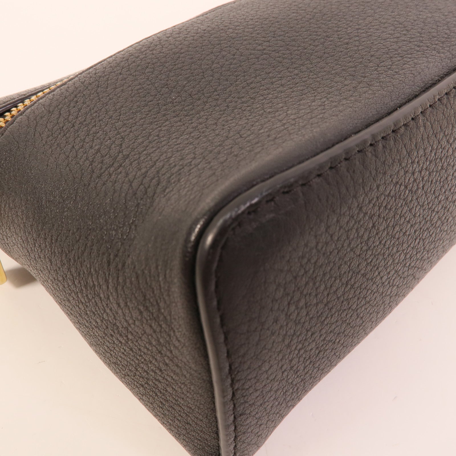 Loro Piana 牛皮皮革Extra Pocket L19手挽肩背兩用袋