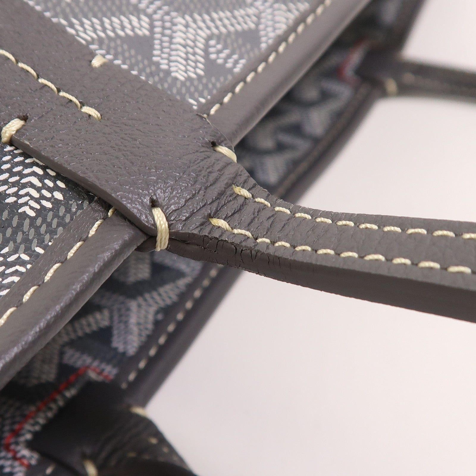 GOYARD 塗層帆布Artis MM銀扣肩背袋