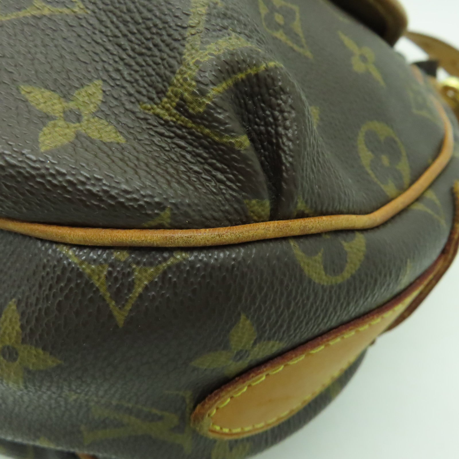 LOUIS VUITTON 【清倉大減價】Monogram Tulum GM金扣肩背袋棕色