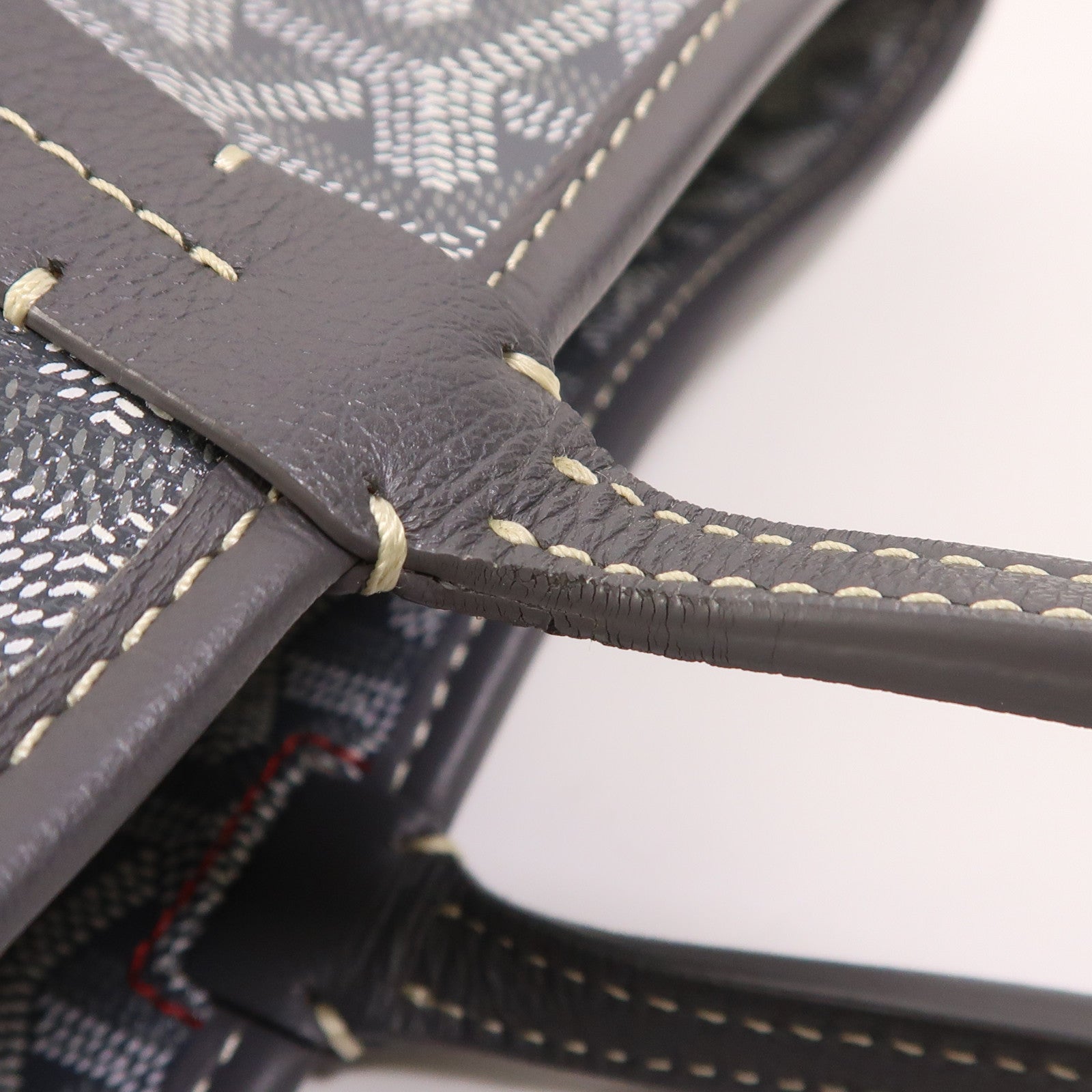GOYARD 塗層帆布Artis MM銀扣肩背袋