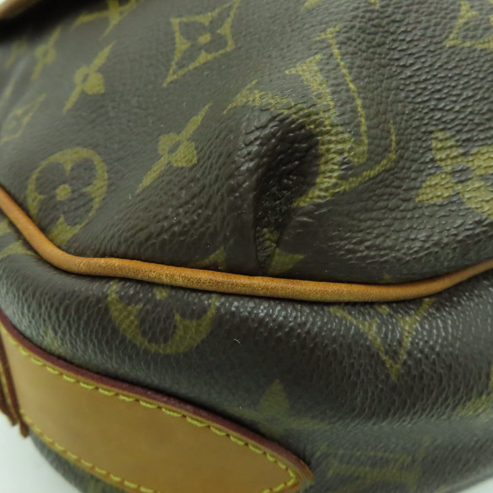LOUIS VUITTON 【清倉大減價】Monogram Tulum GM金扣肩背袋棕色