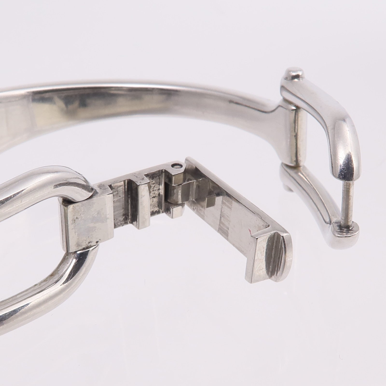 GUCCI Bangle Watch 1500L